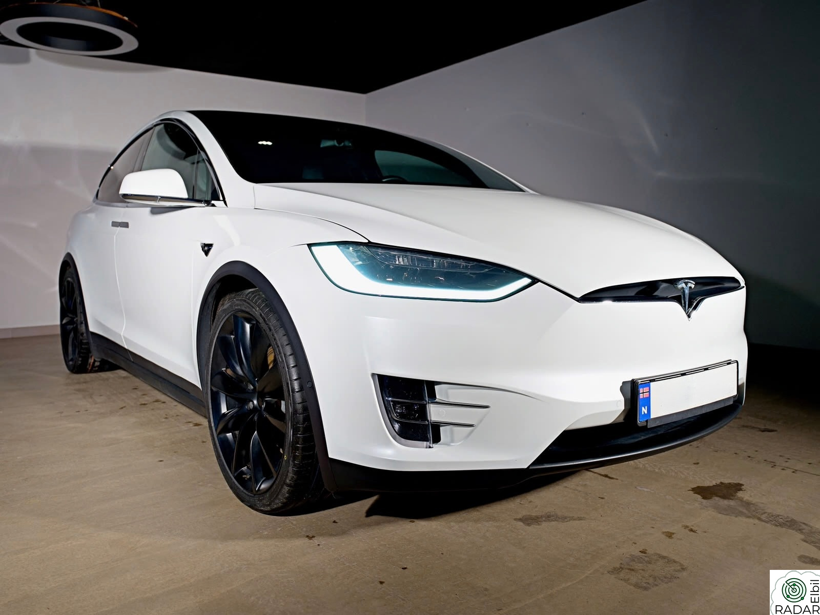 TESLA Model X Long Range Raven / Autopilot / MCU2 / CCS / Krok