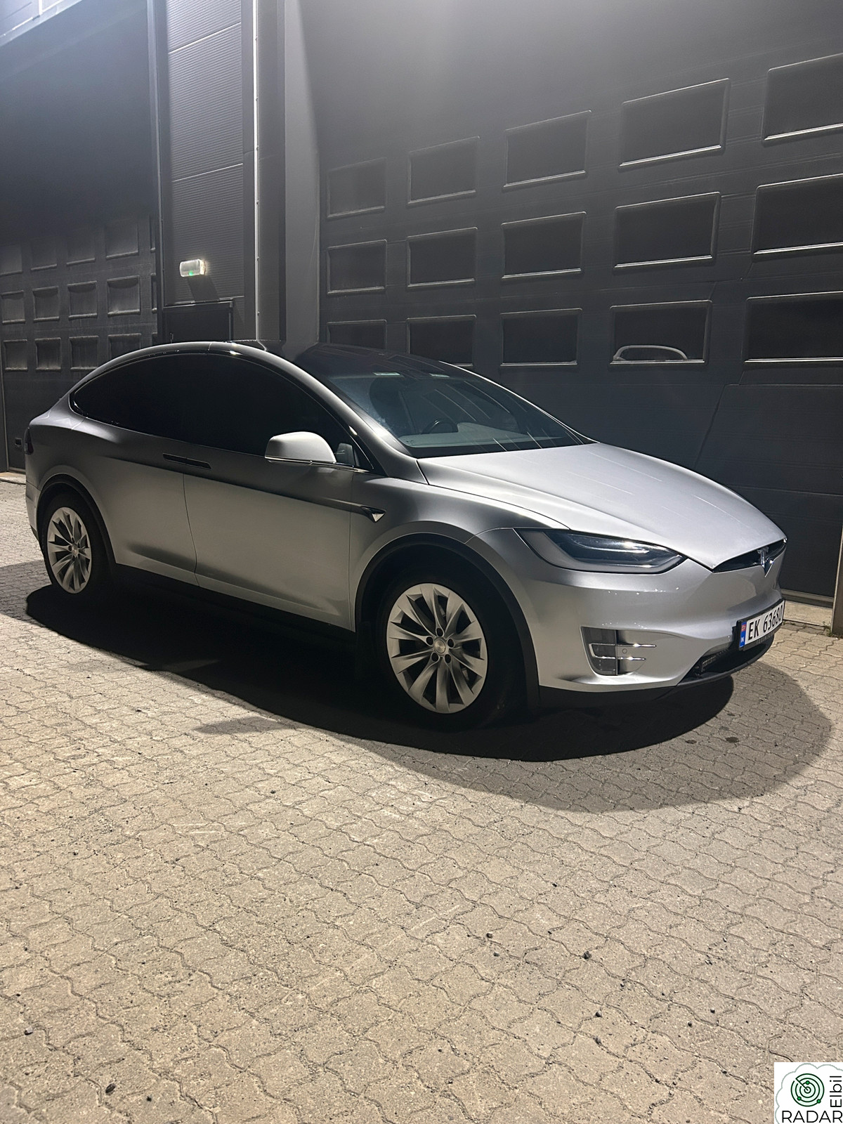 TESLA Model X 75D 4WD 5-s