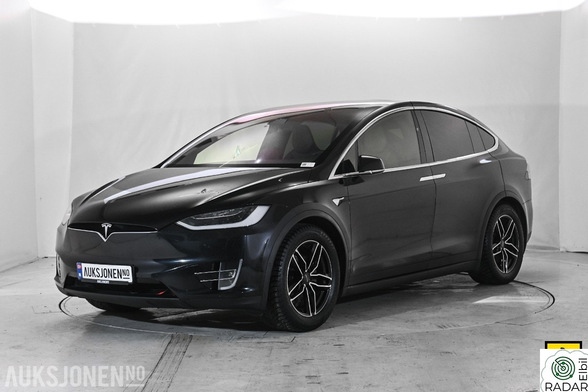 TESLA Model X 75D HENGERFESTE CCS KAMERA PÅ SIDER