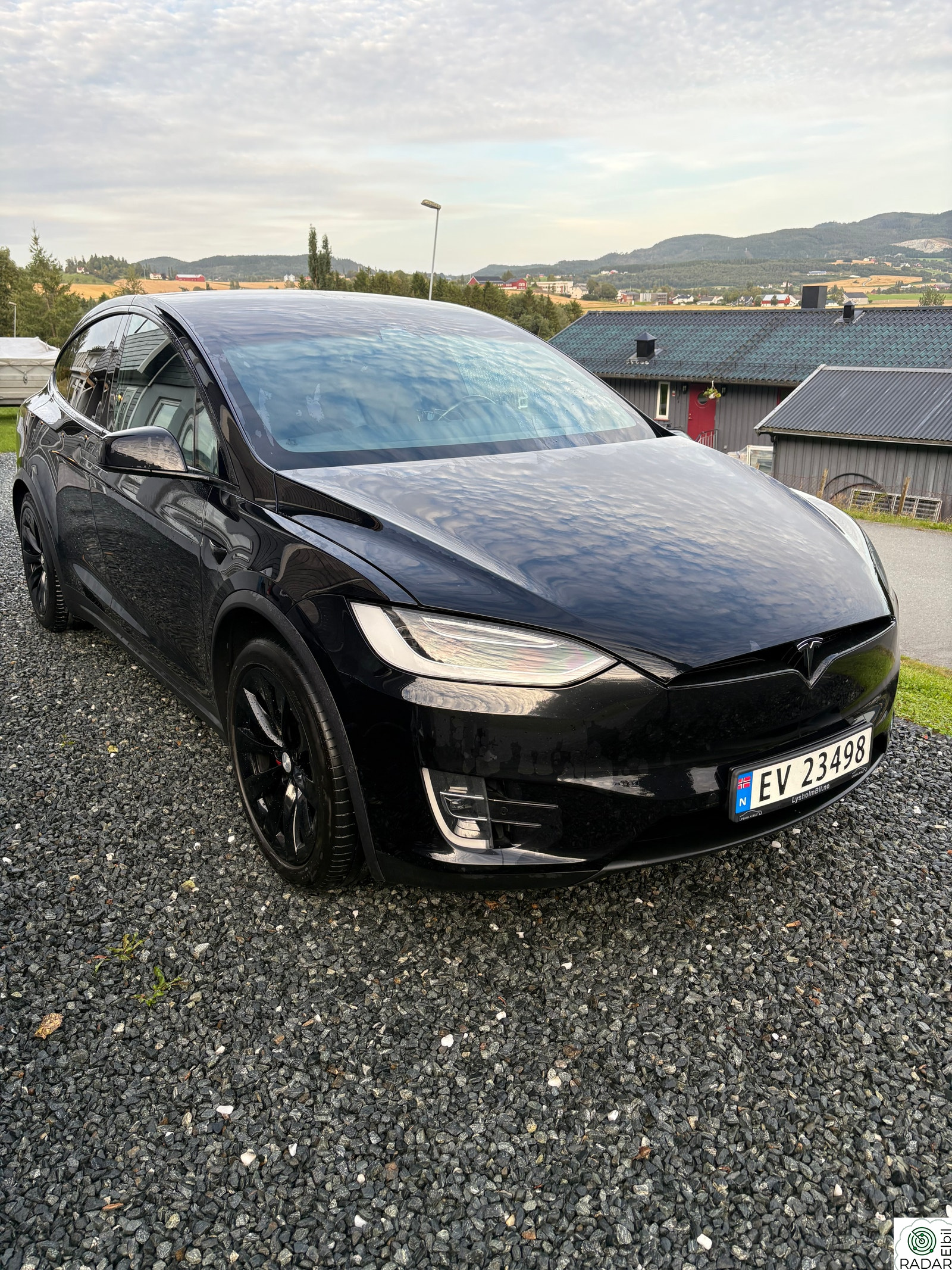 TESLA Model X 75D 4WD 7-s
