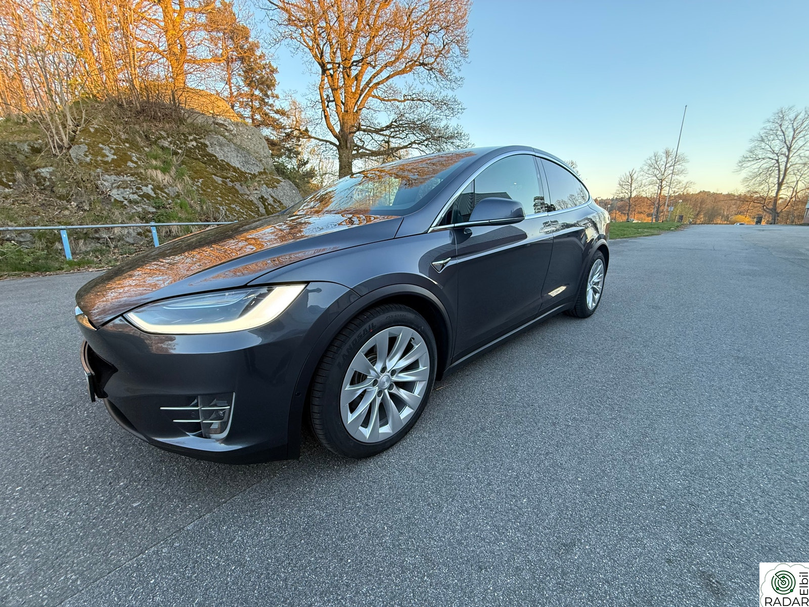 TESLA Model X 100D Premium med Ultra-Hifi, vinterpakke og EAP
