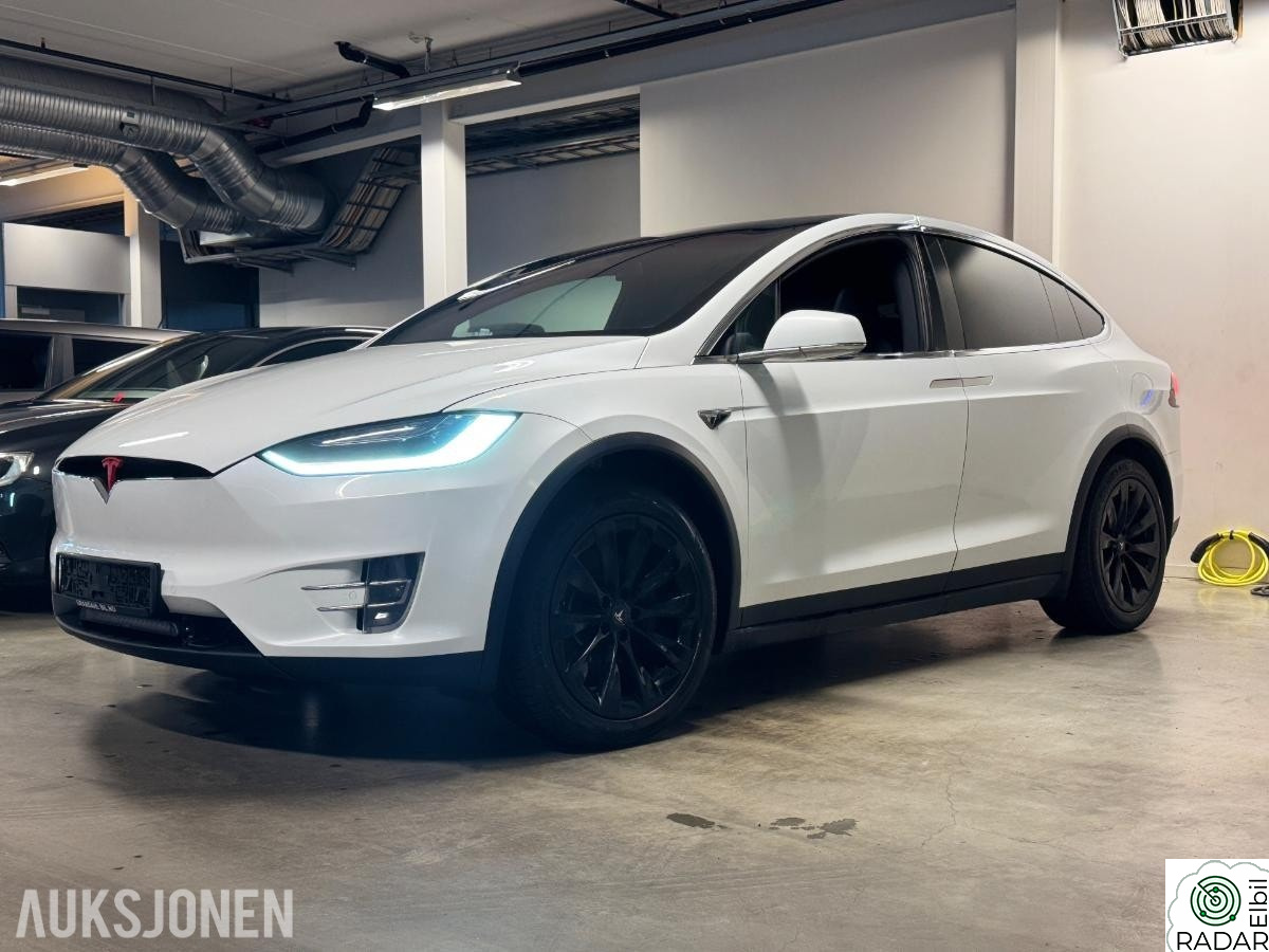 TESLA Model X 75D AWD I 5 seter I Hengerfeste I Velholdt I EU til 10/