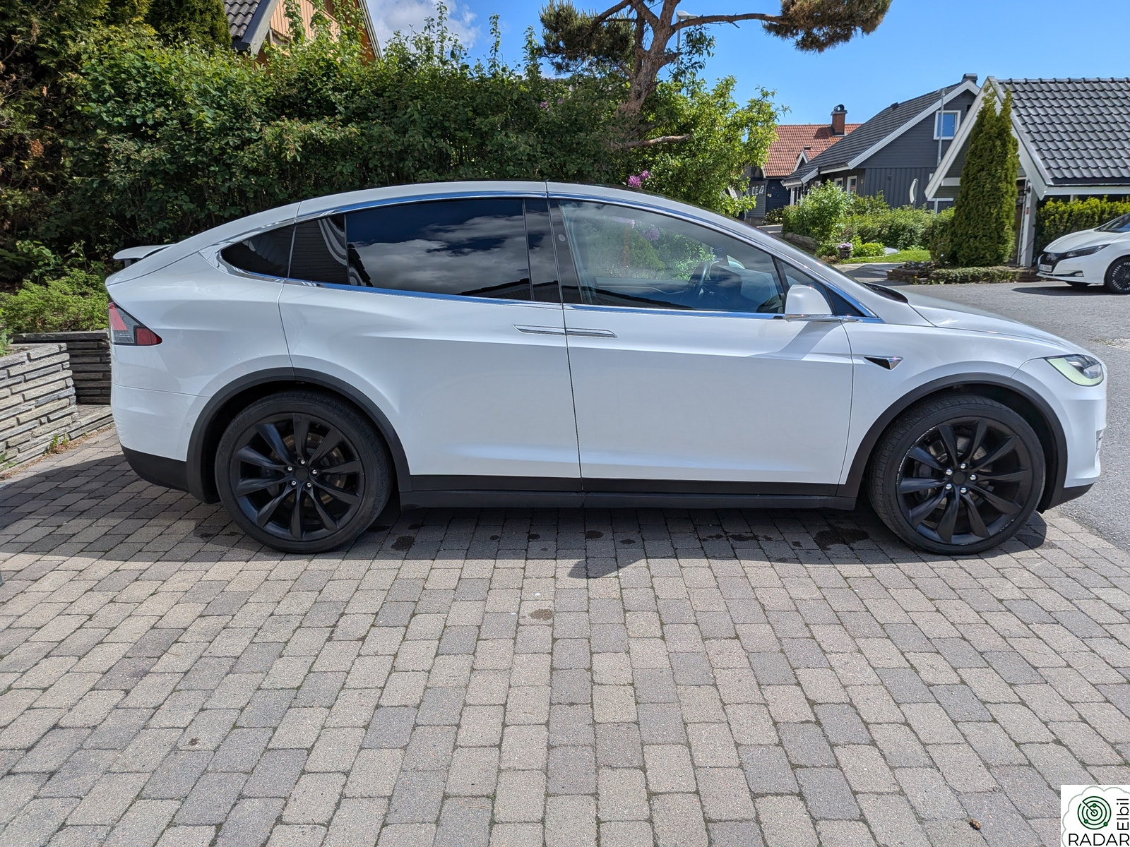 TESLA Model X Long Range 6-s