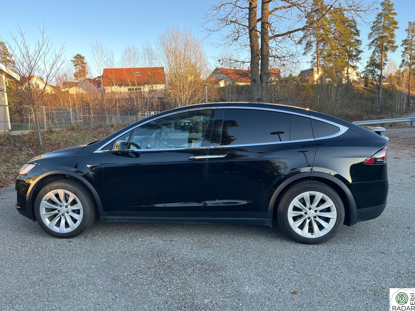 TESLA Model X Long Range 5-s