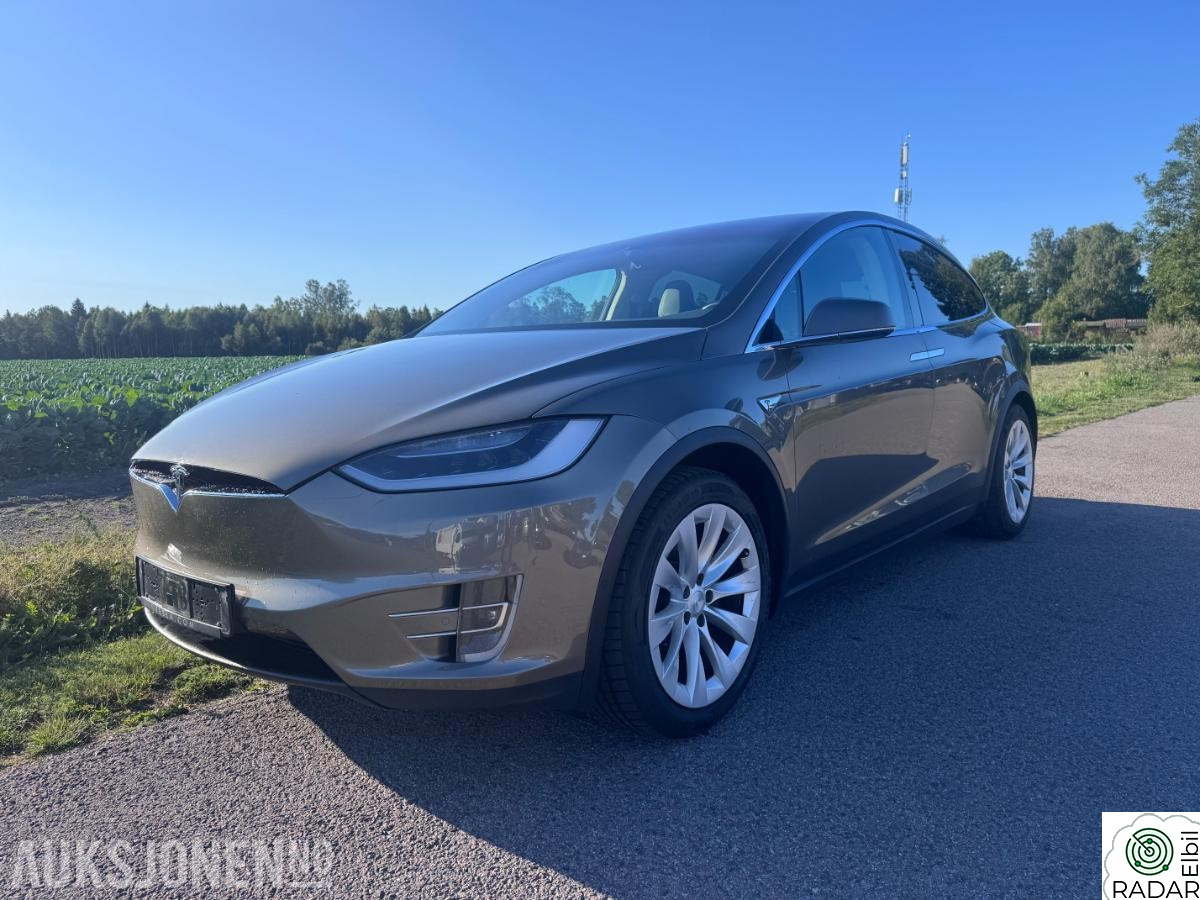 TESLA MOTORS Model X 90D 6-seter