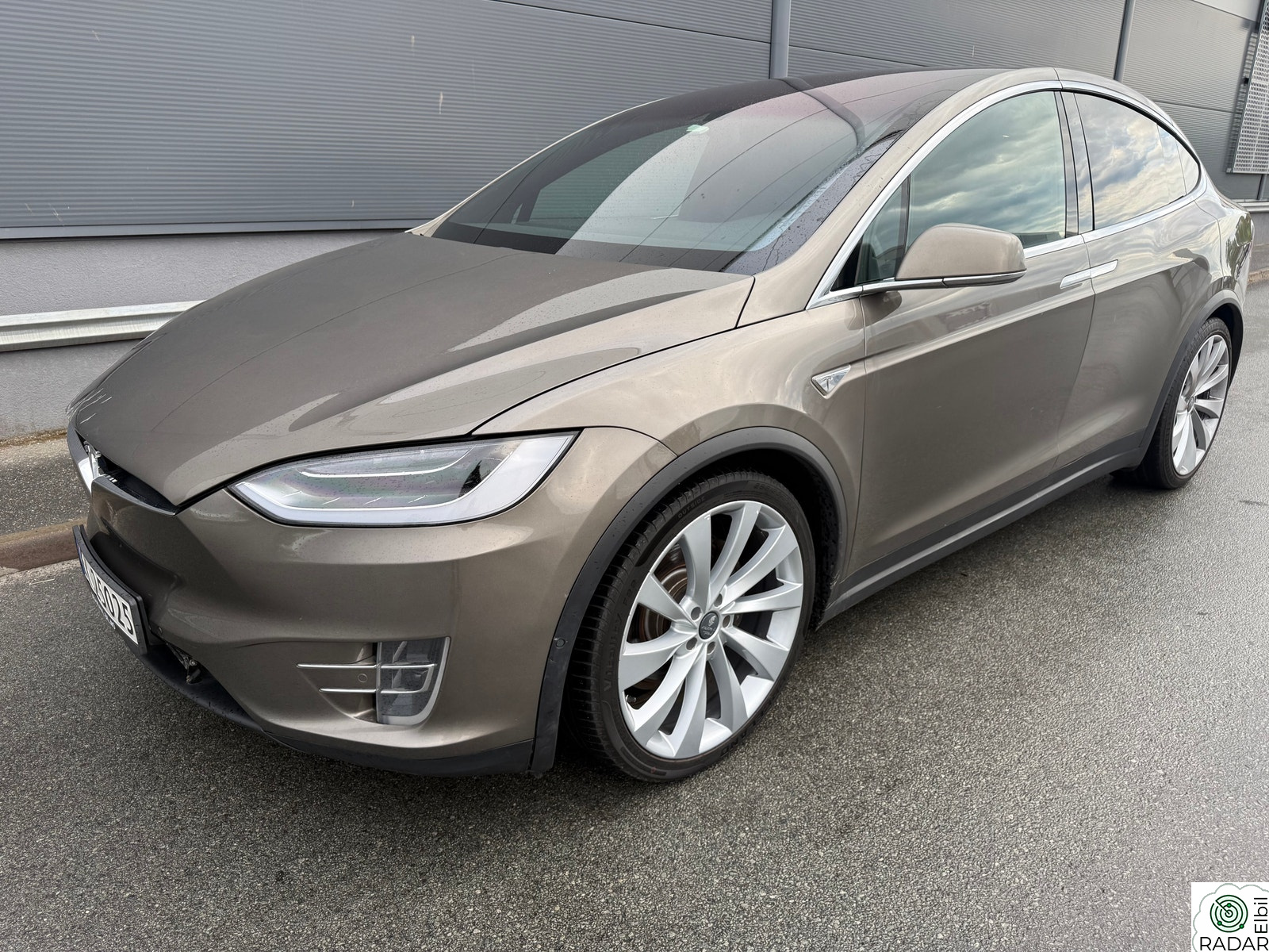 TESLA MOTORS Model X Gratis Supercharging 6-seter, eu ok til 2028