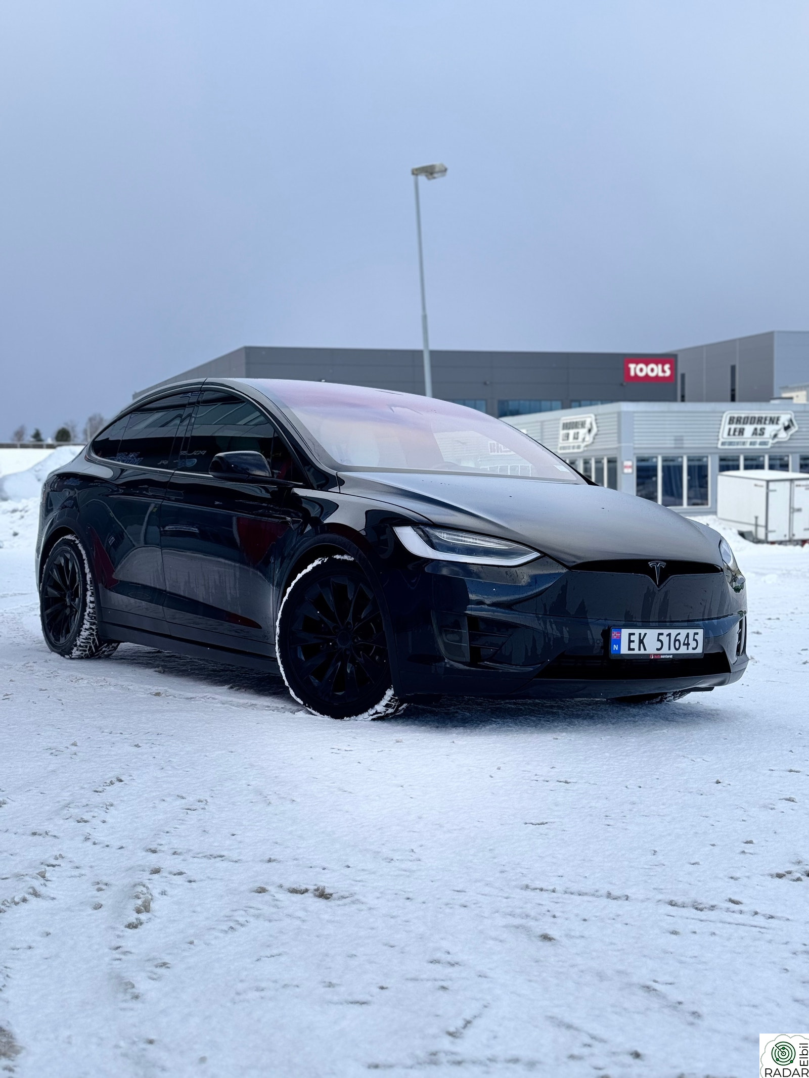 TESLA Model X 75D 4WD 5-s
