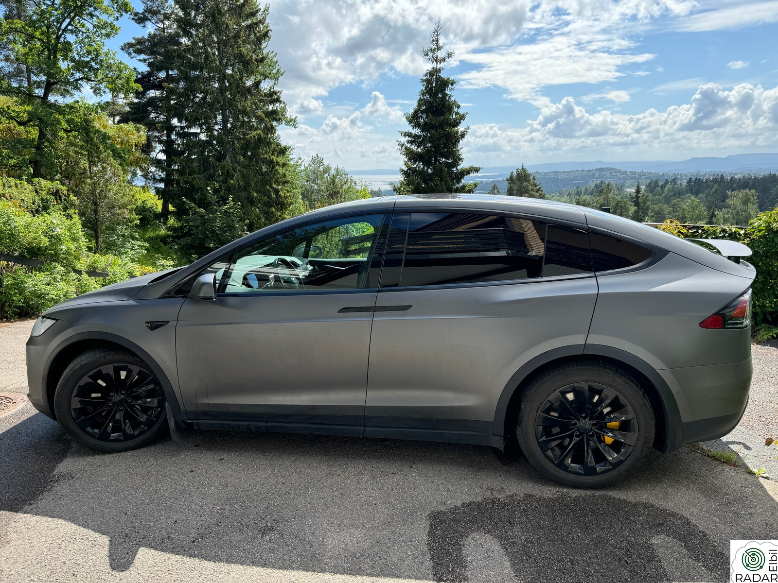 TESLA Model X 75D 4WD 6-s