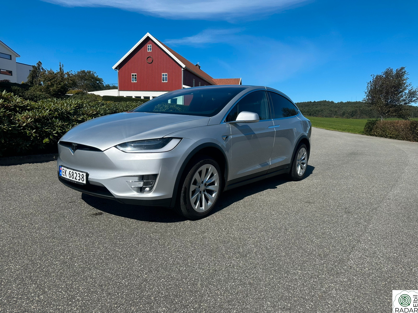 TESLA Model X 75D 4WD 7-s