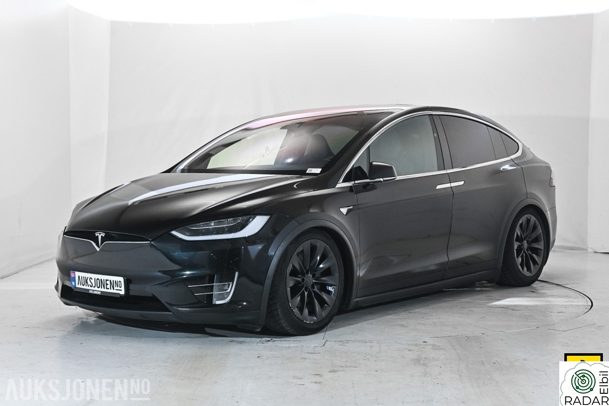 TESLA Model X 75D HENGERFESTE PREMIUM INTERIØR KARBONFIBERDEKOR