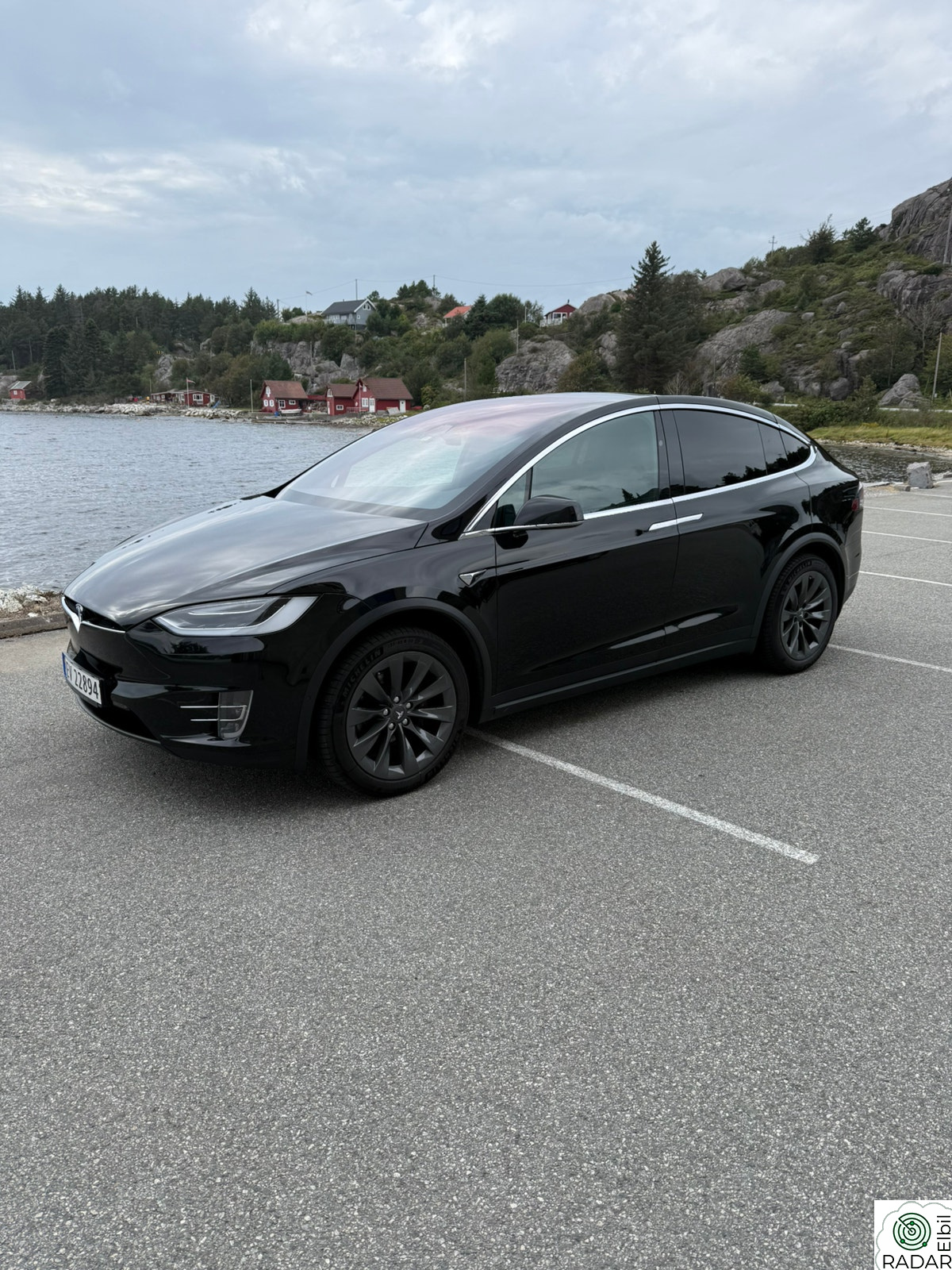 TESLA Model X 75D 4WD 5-s