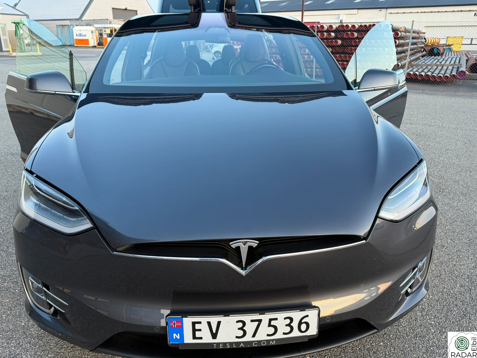 TESLA Model X 75D 4WD 6-s