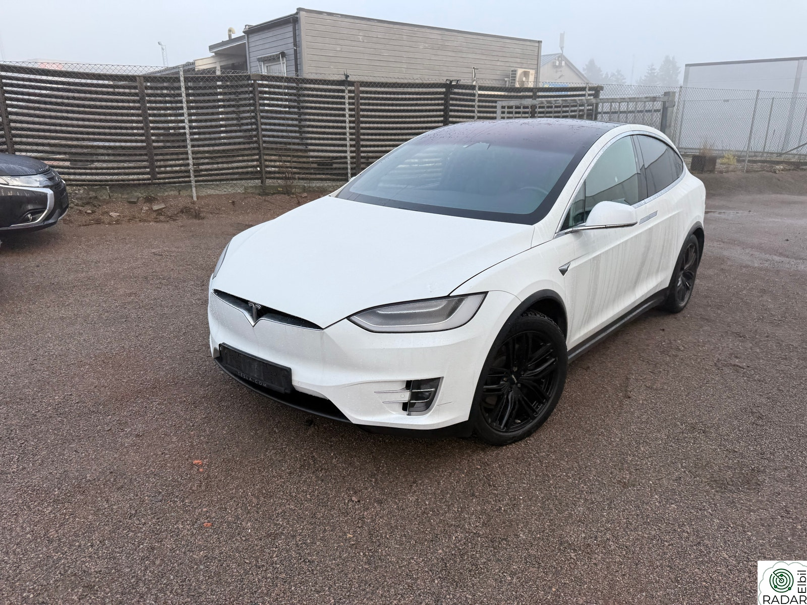 TESLA Model X LONG RANGE RAVEN,7-SETER,PREMIUM LYD