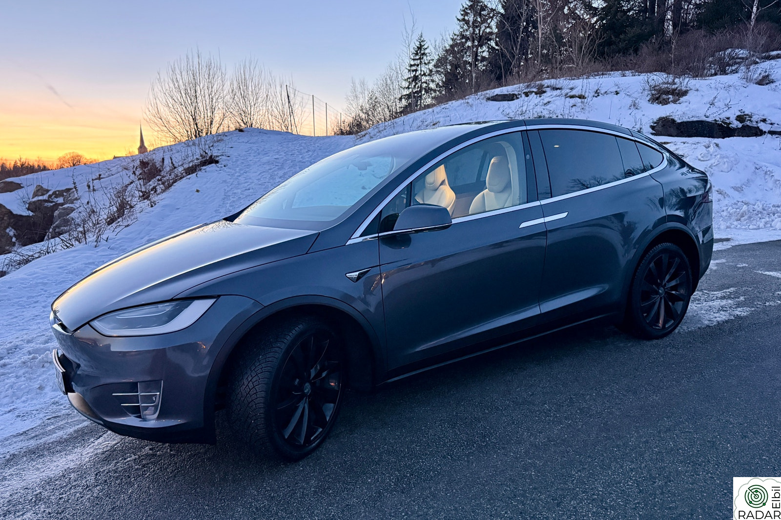 TESLA Model X 100D 4WD 6-s