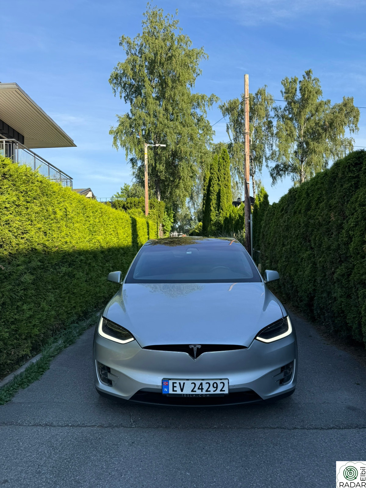 TESLA Model X 75D 4WD 6-s