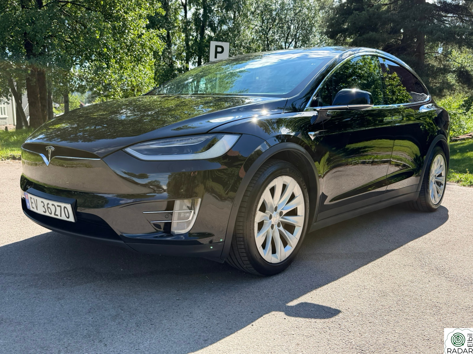 TESLA Model X 75D 4WD 7-S