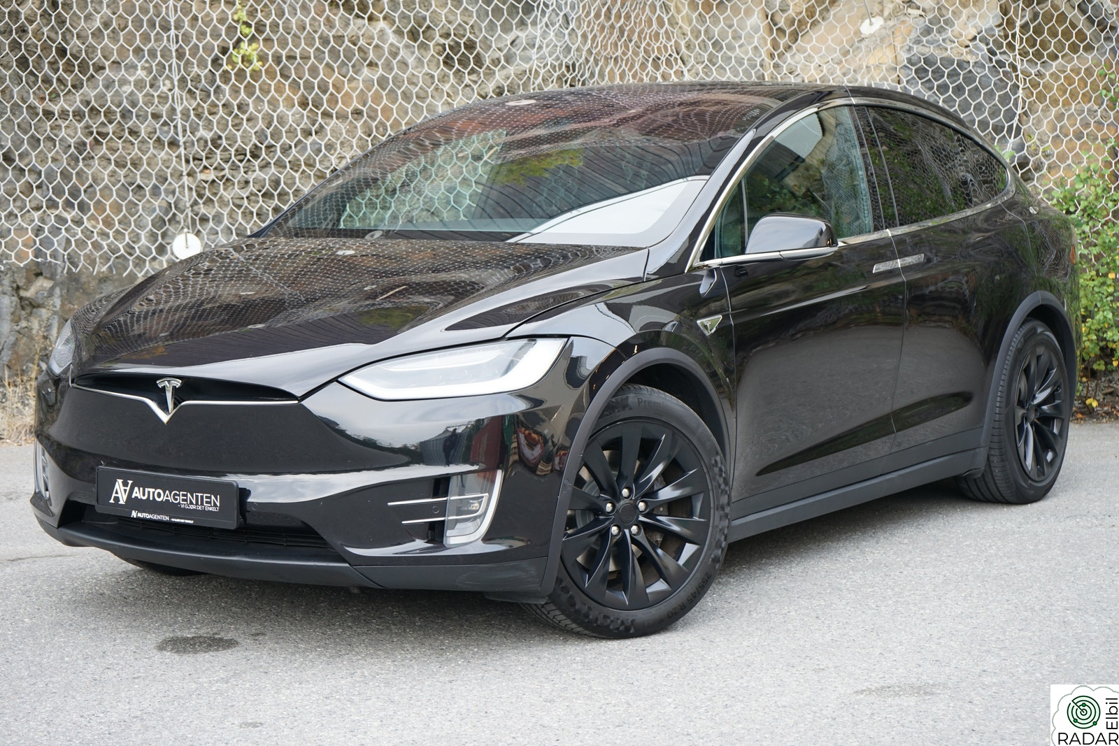 TESLA MOTORS Model X 90D/ 4WD/GRATIS LADING /CCS/AP/7-seter/Premium connect/