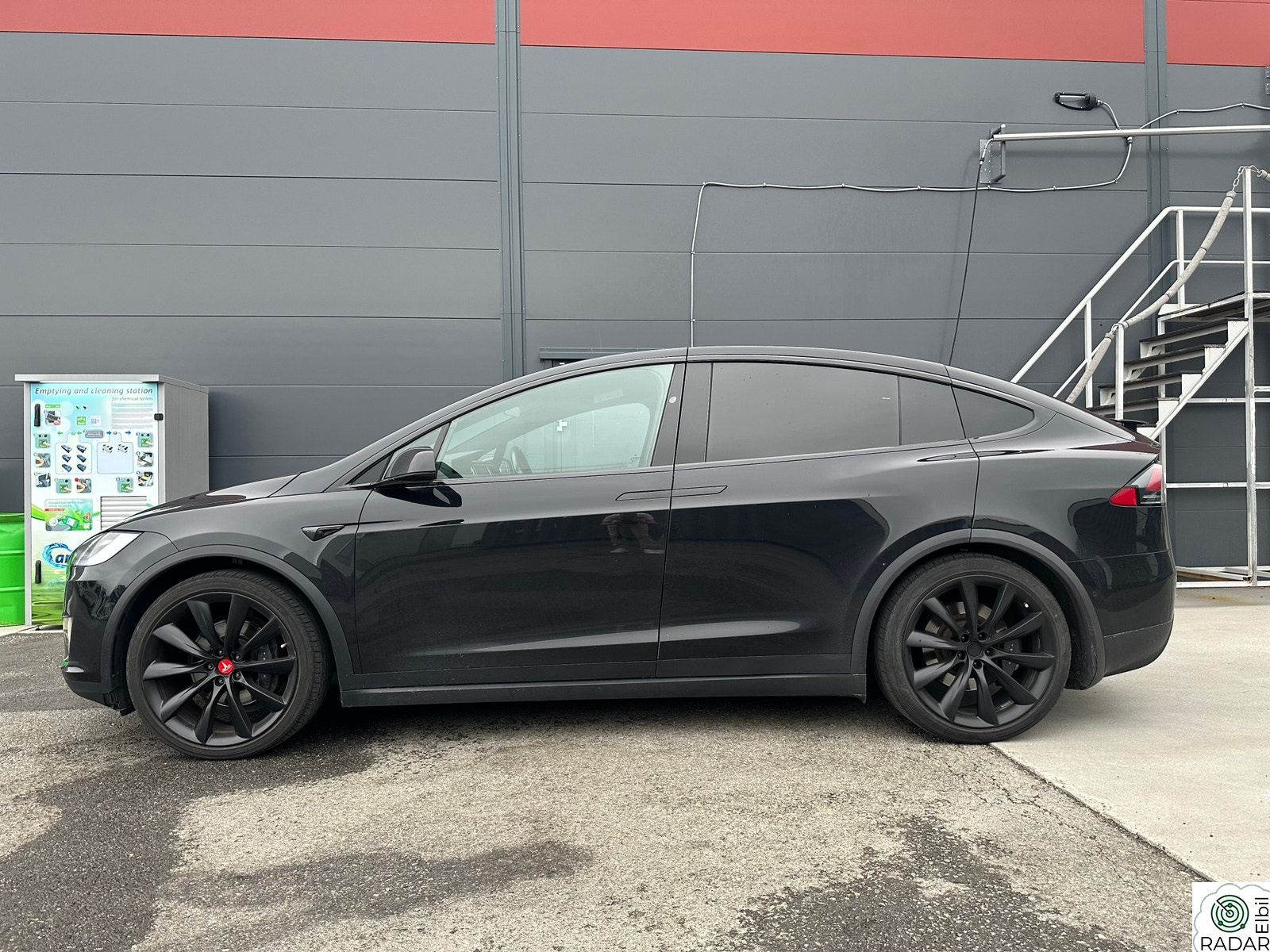 TESLA Model X 75D - 6 Seter -22" -Hel sort -