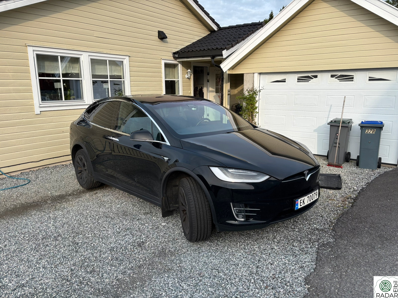 TESLA Model X 75D 4WD 5-s