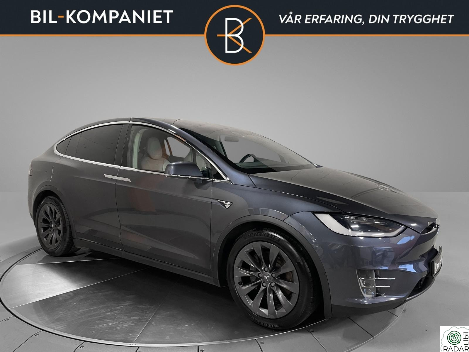 TESLA Model X | 75D | AP 2.5/2.0 | 5-seter | Skinn | Krok | CCS