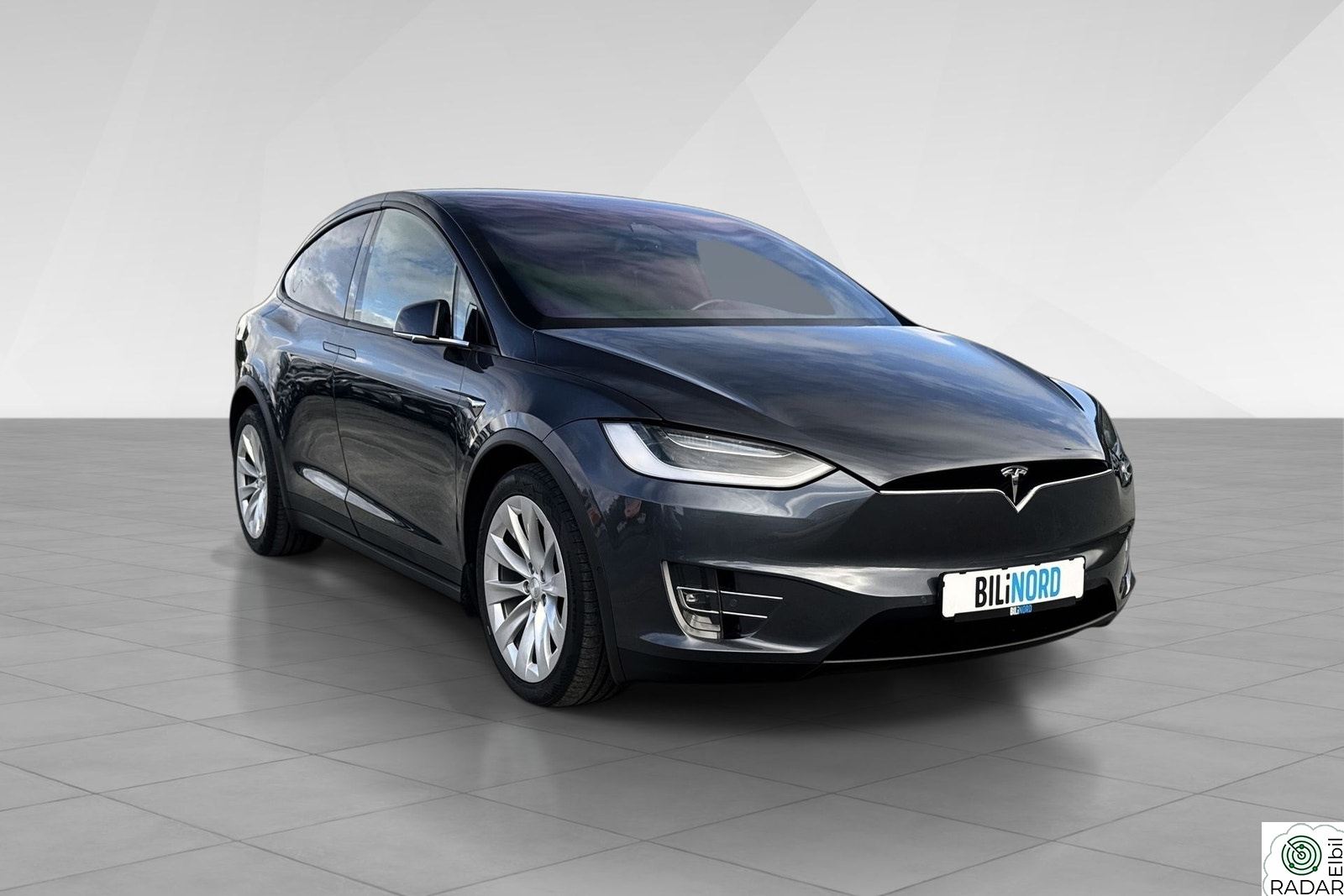 TESLA Model X Rekkevidde 565km 524 HK Hengerfeste 2250kg