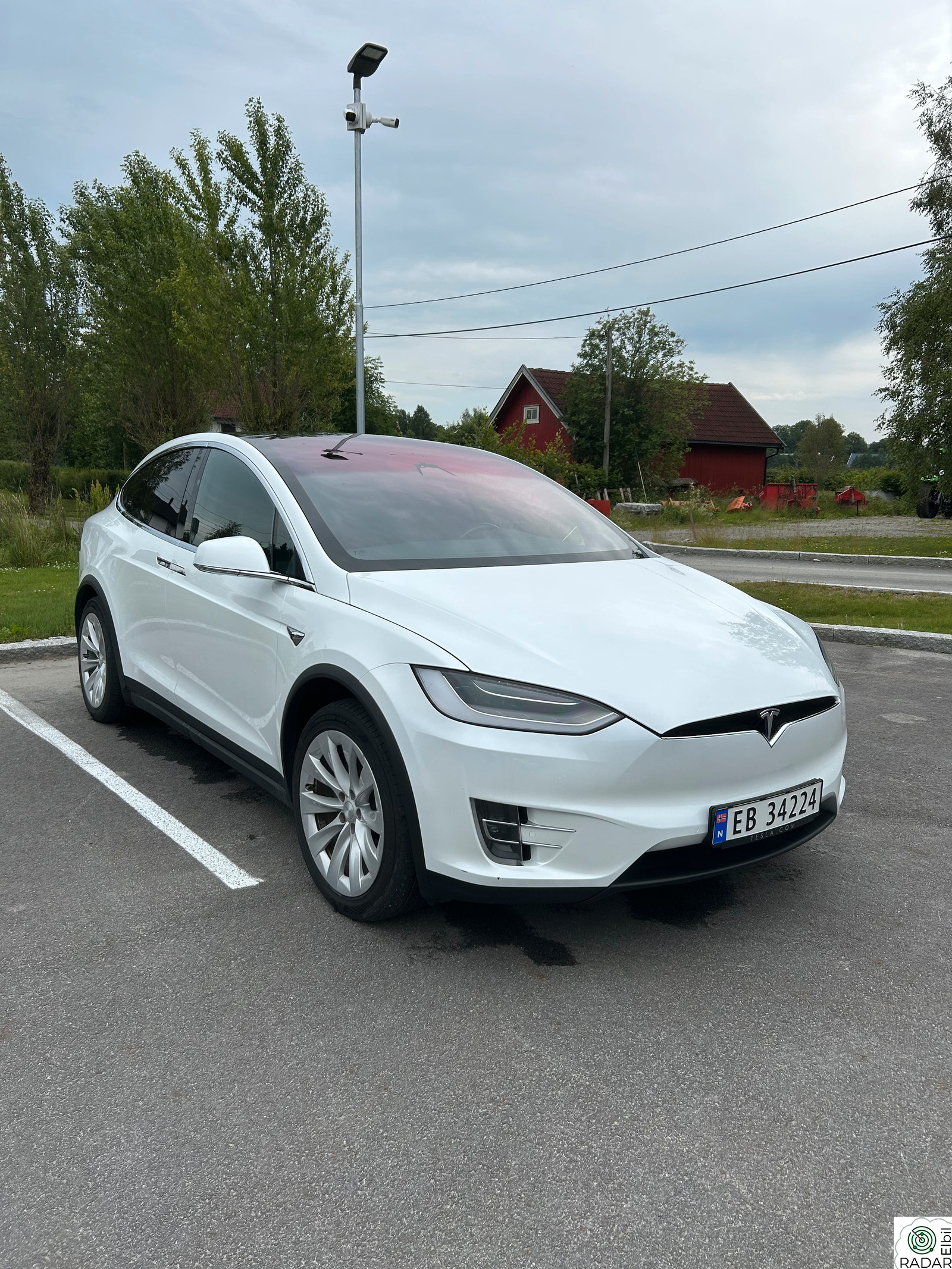 TESLA Model X Long Range 6-s