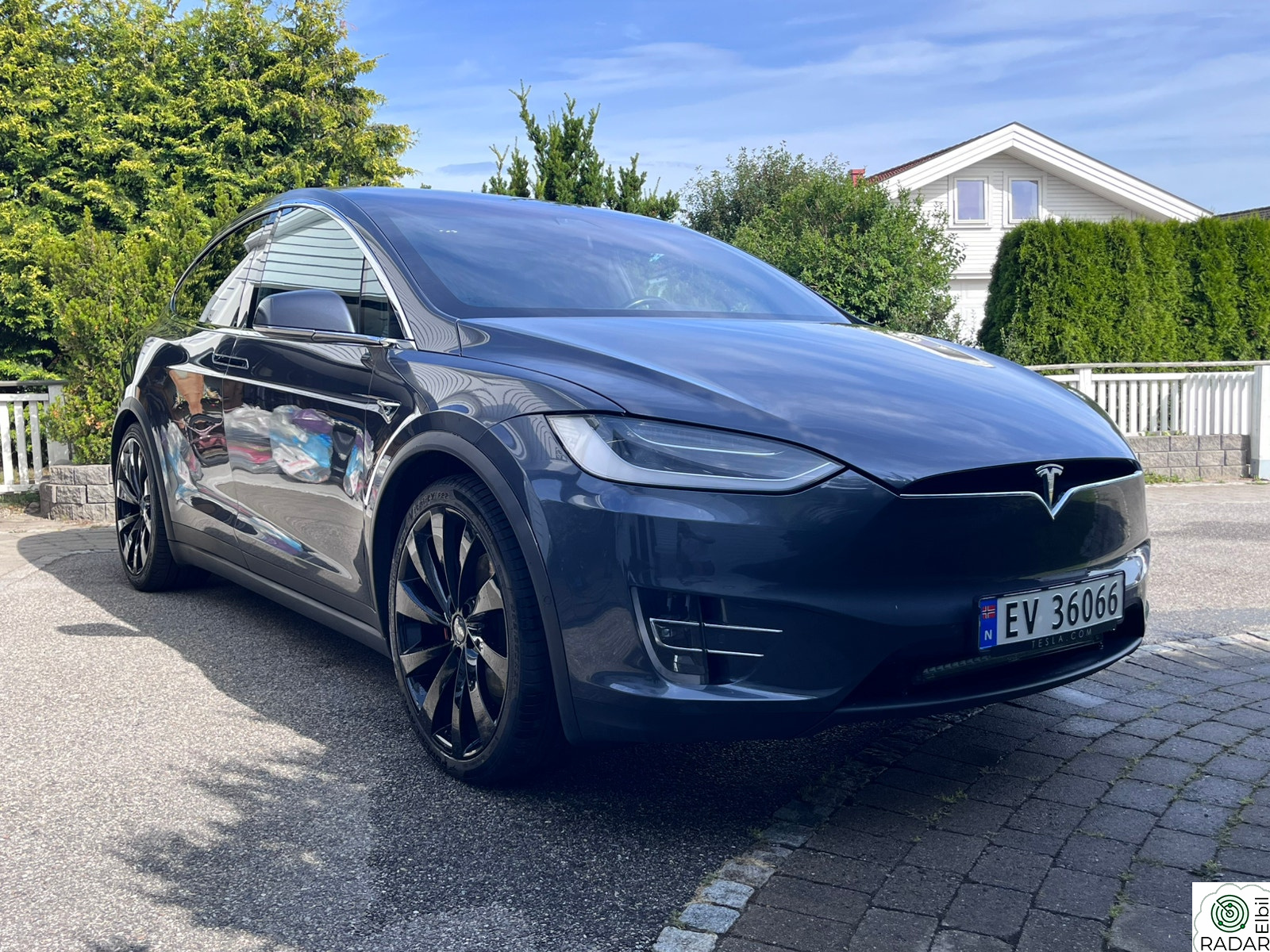 TESLA Model X P100D Ludicrus Performance 4WD 7-s
