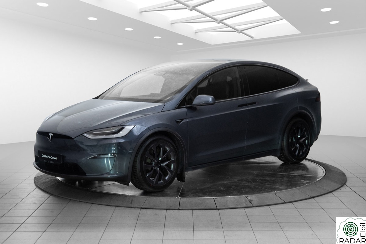 TESLA Model X AWD 5-s