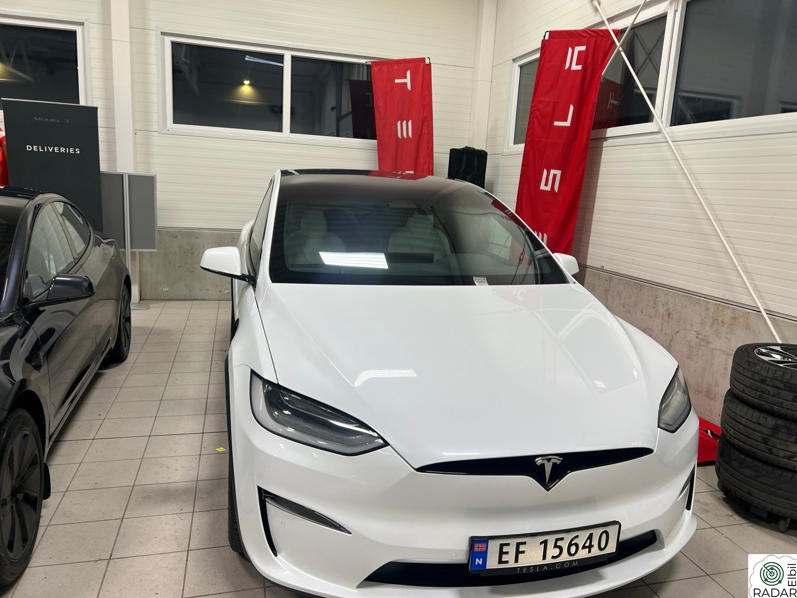 TESLA Model X Plaid 1020hk