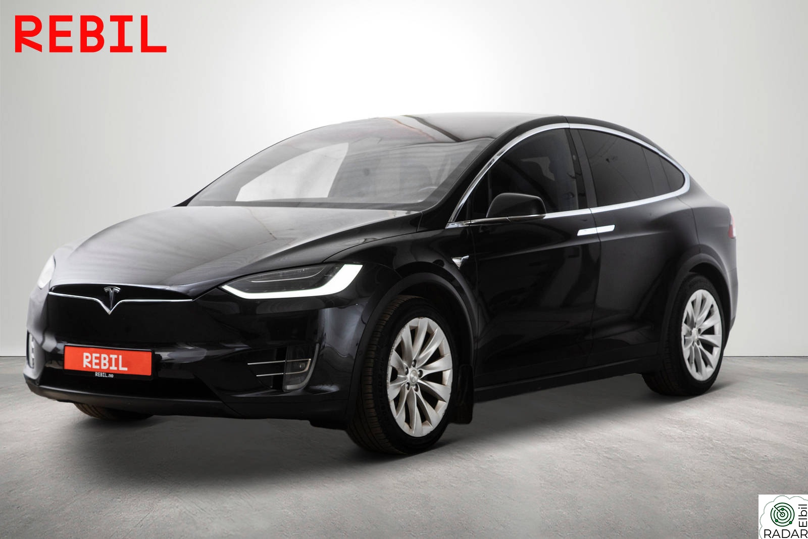 TESLA Model X 417km/75D/MCU2/5-seter/Krok/CCS/Navi/R.kam/Memory/AP