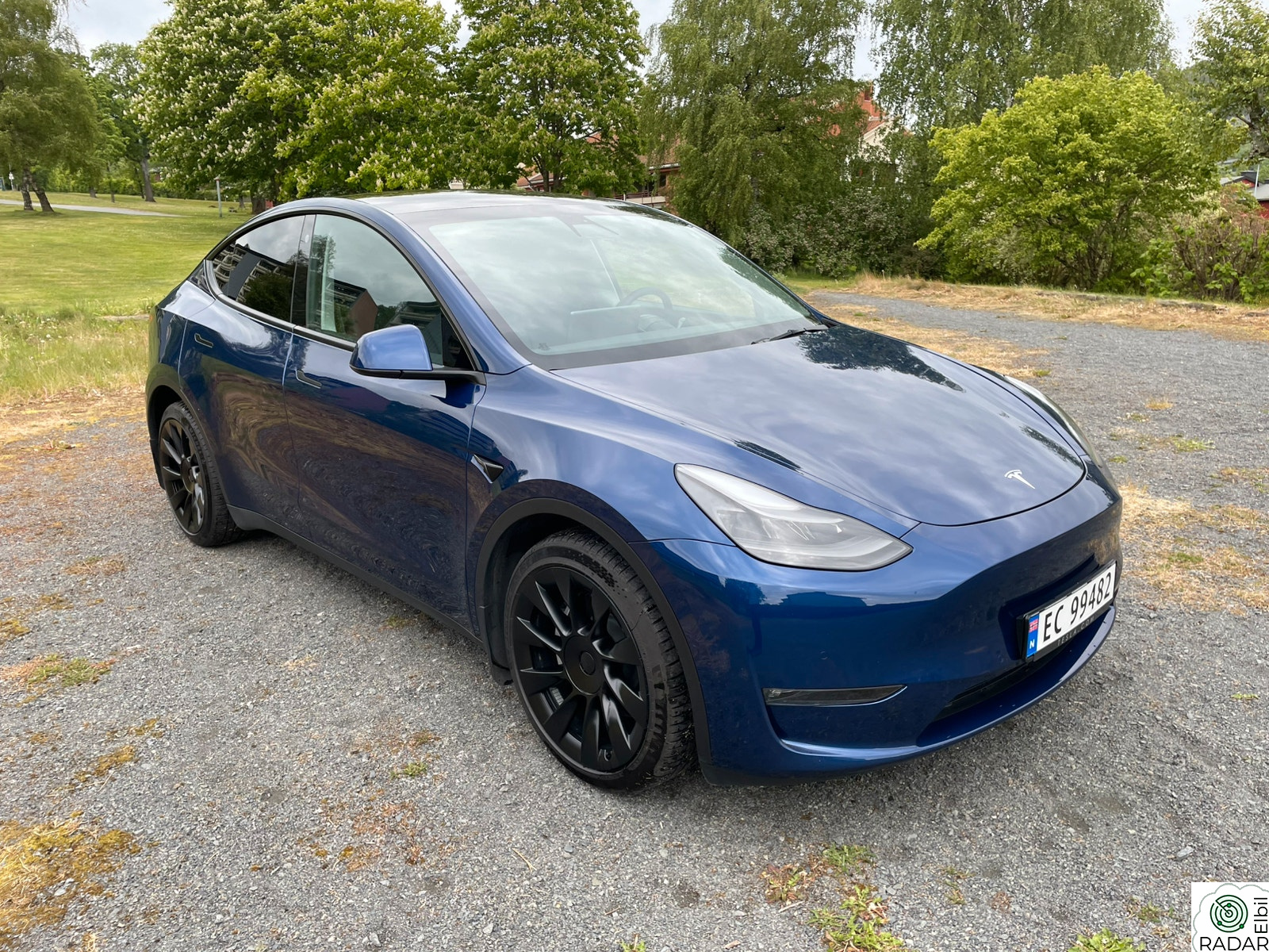 TESLA Model Y Long Range AWD