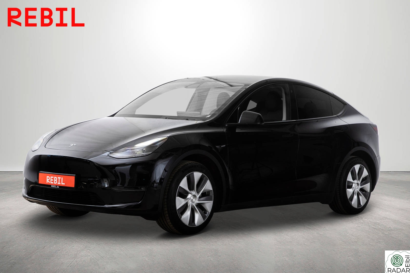 TESLA Model Y 533km(WLTP)/LR/AWD/Ryzen/Krok/Navi/R.kam/Pano/AP/Vpumpe