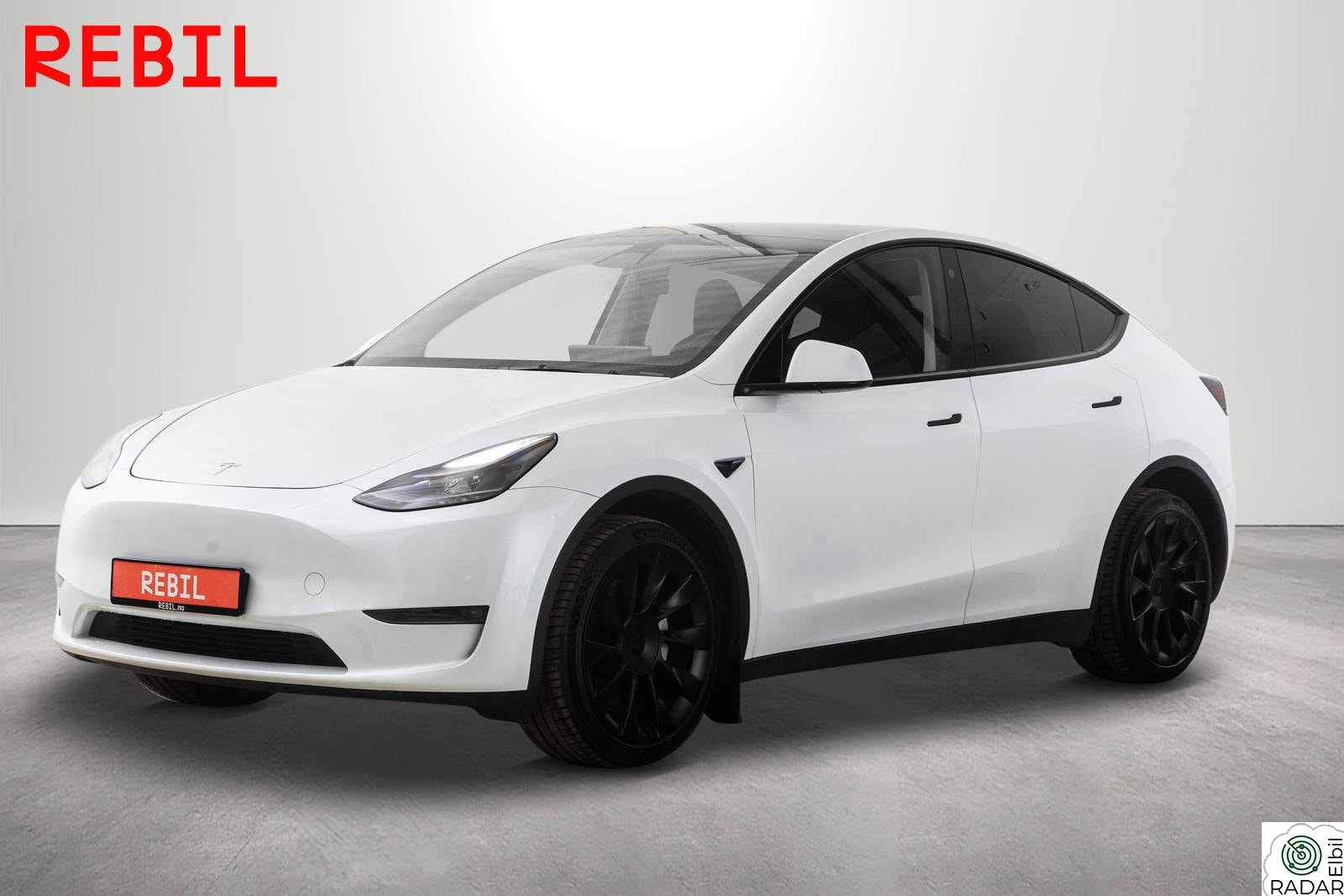 TESLA Model Y 533km(WLTP)/LR/AWD/Ryzen/Navi/R.kam/Pano/AP/Vpumpe/Krok