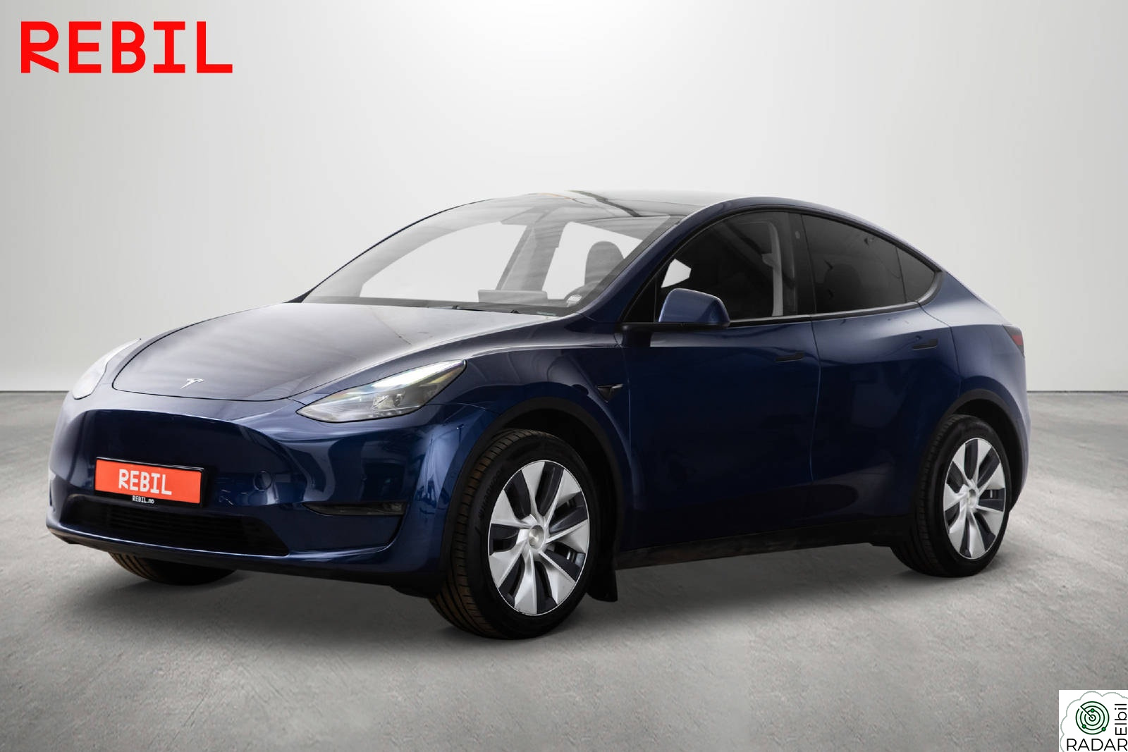 TESLA Model Y 533km(WLTP)/LR/AWD/Ryzen/Navi/R.kam/Pano/AP/V.pump/Krok