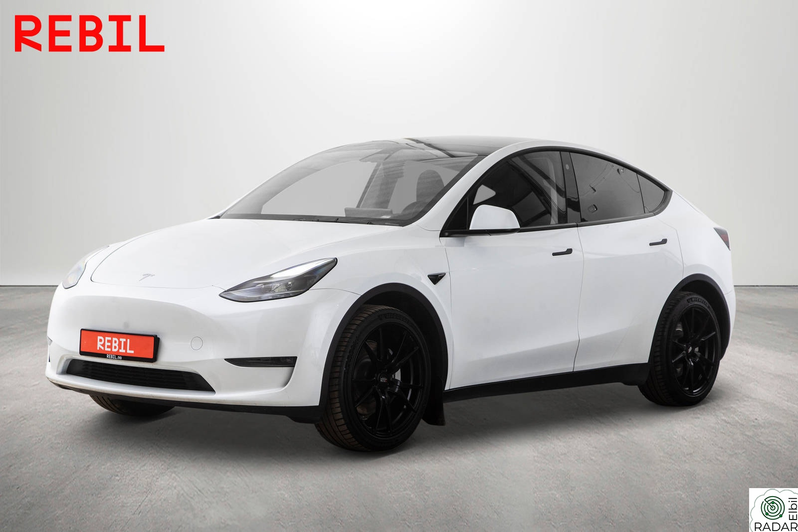 TESLA Model Y 533km/LR/AWD/MCU3/Krok/Navi/R.kam/AP/Pano/V.pumpe