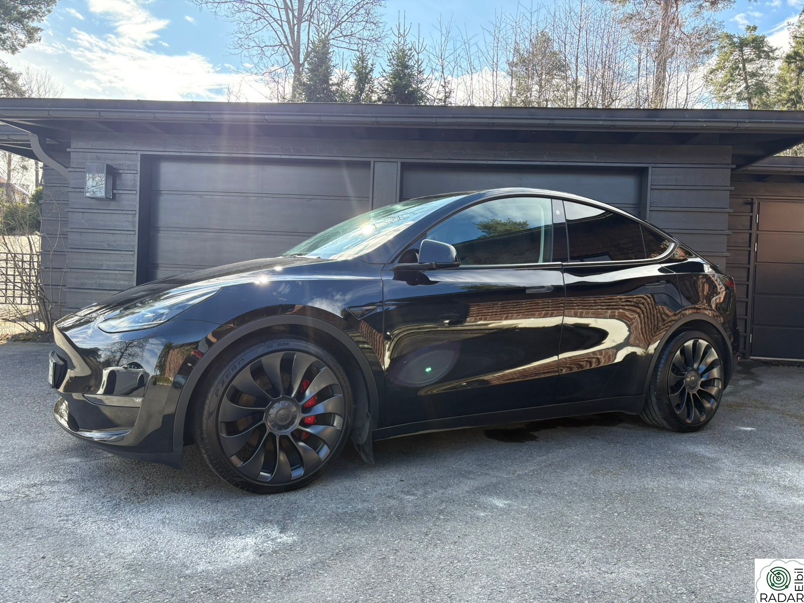 TESLA Model Y 2023 Tesla Model Y Performance firehjulsdrift