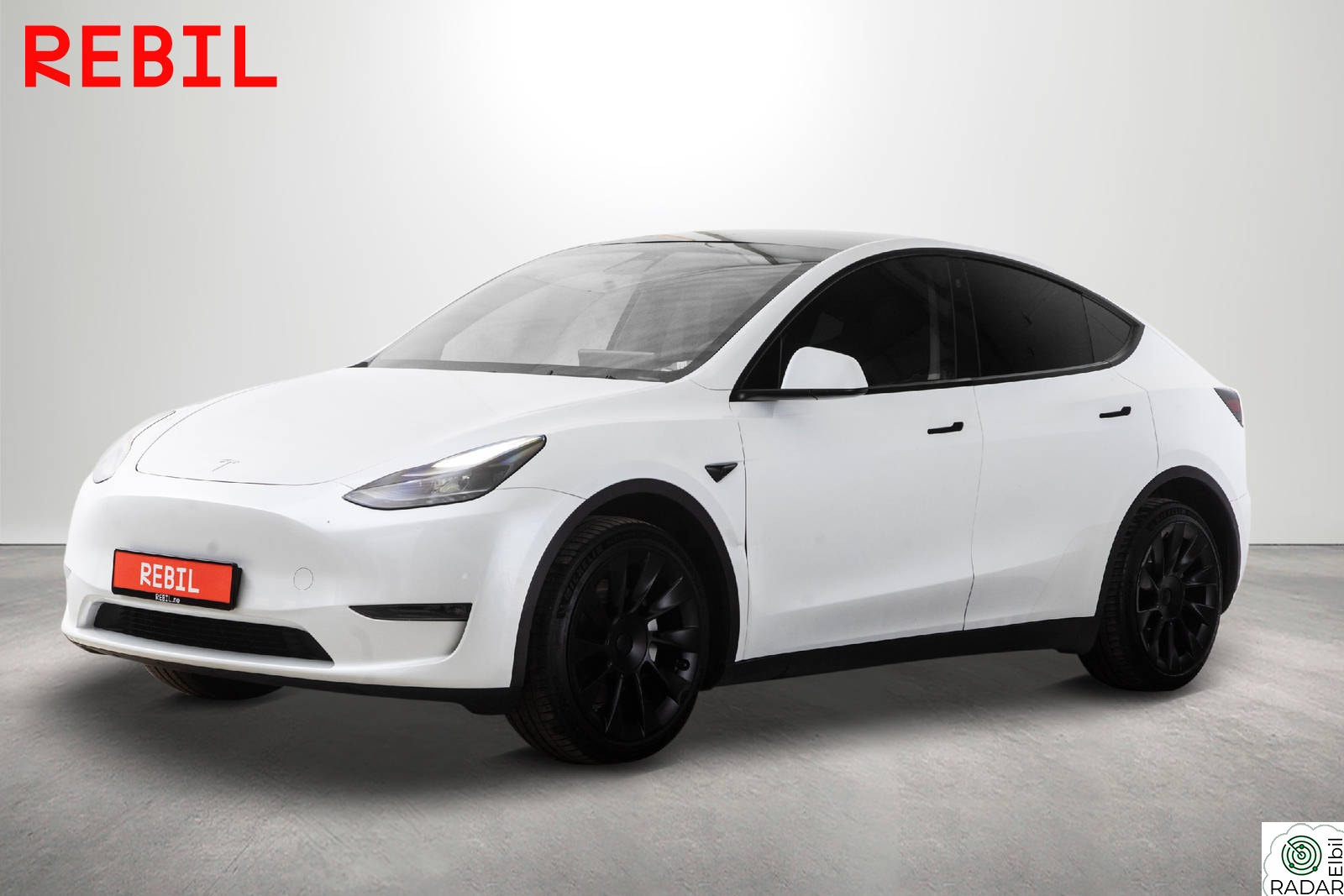 TESLA Model Y 533km/LR/AWD/MCU3/Krok/AP/Navi/R.kam/Pano/Memory/V.pump