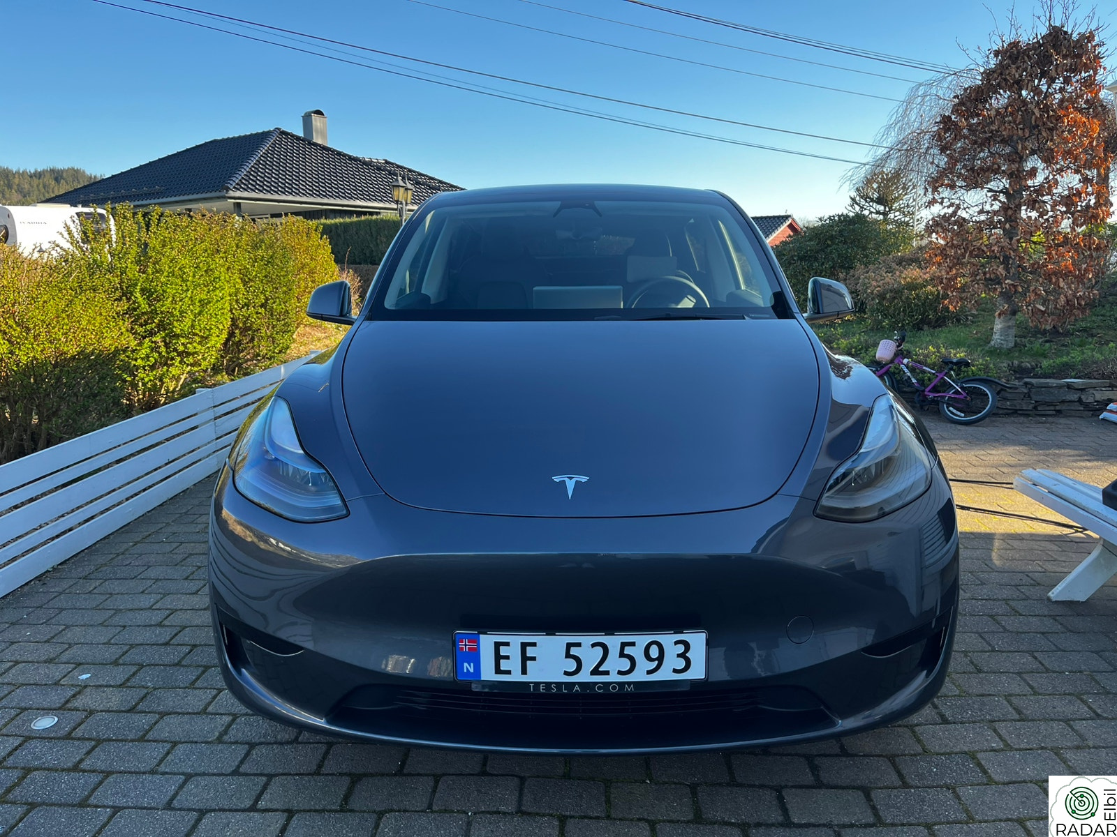 TESLA Model Y Standard Range RWD