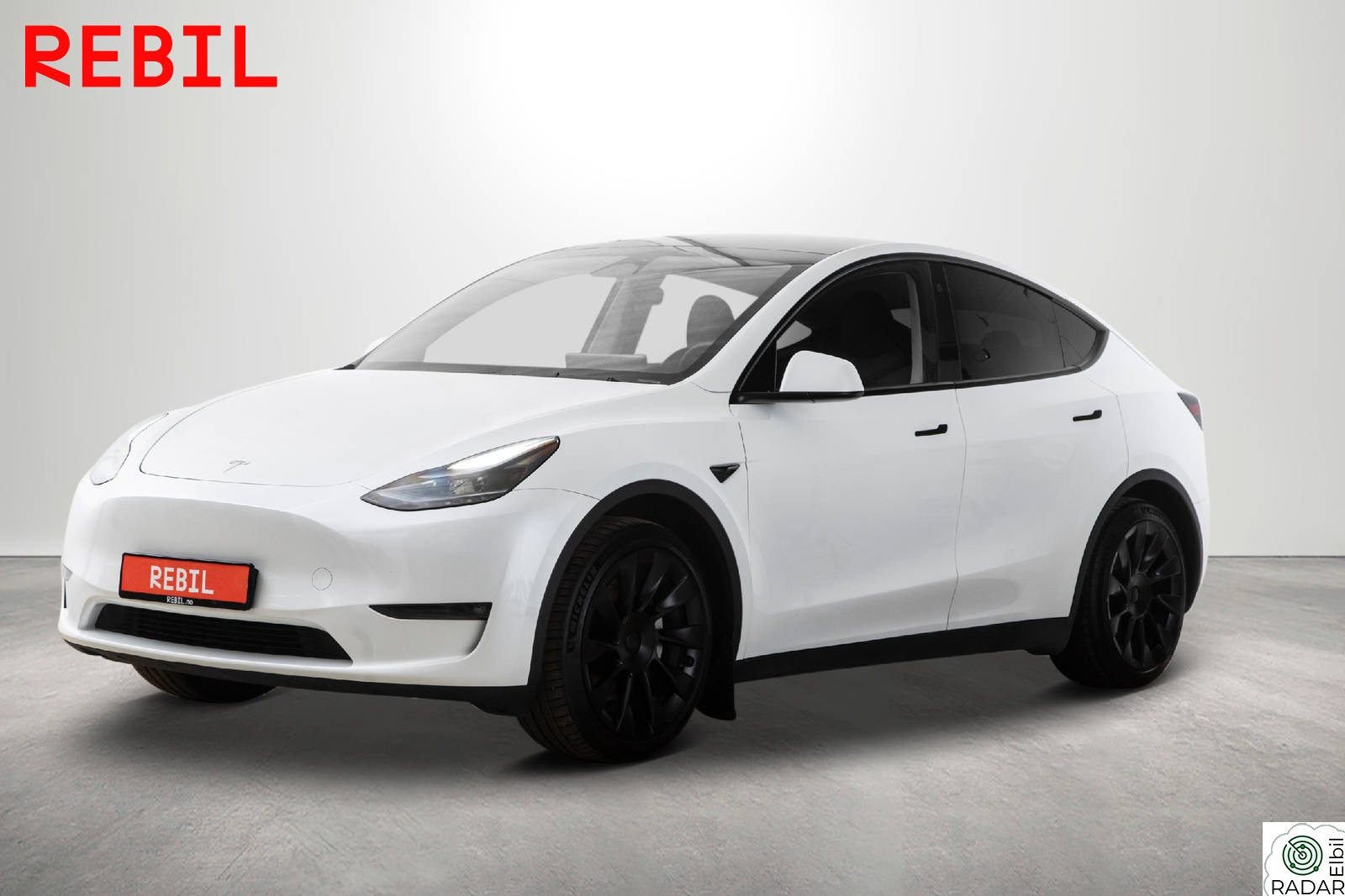TESLA Model Y LR AWD (533km) Skinn/Pano/Ryzen/R.Kam/Navi/V.Pumpe/Krok