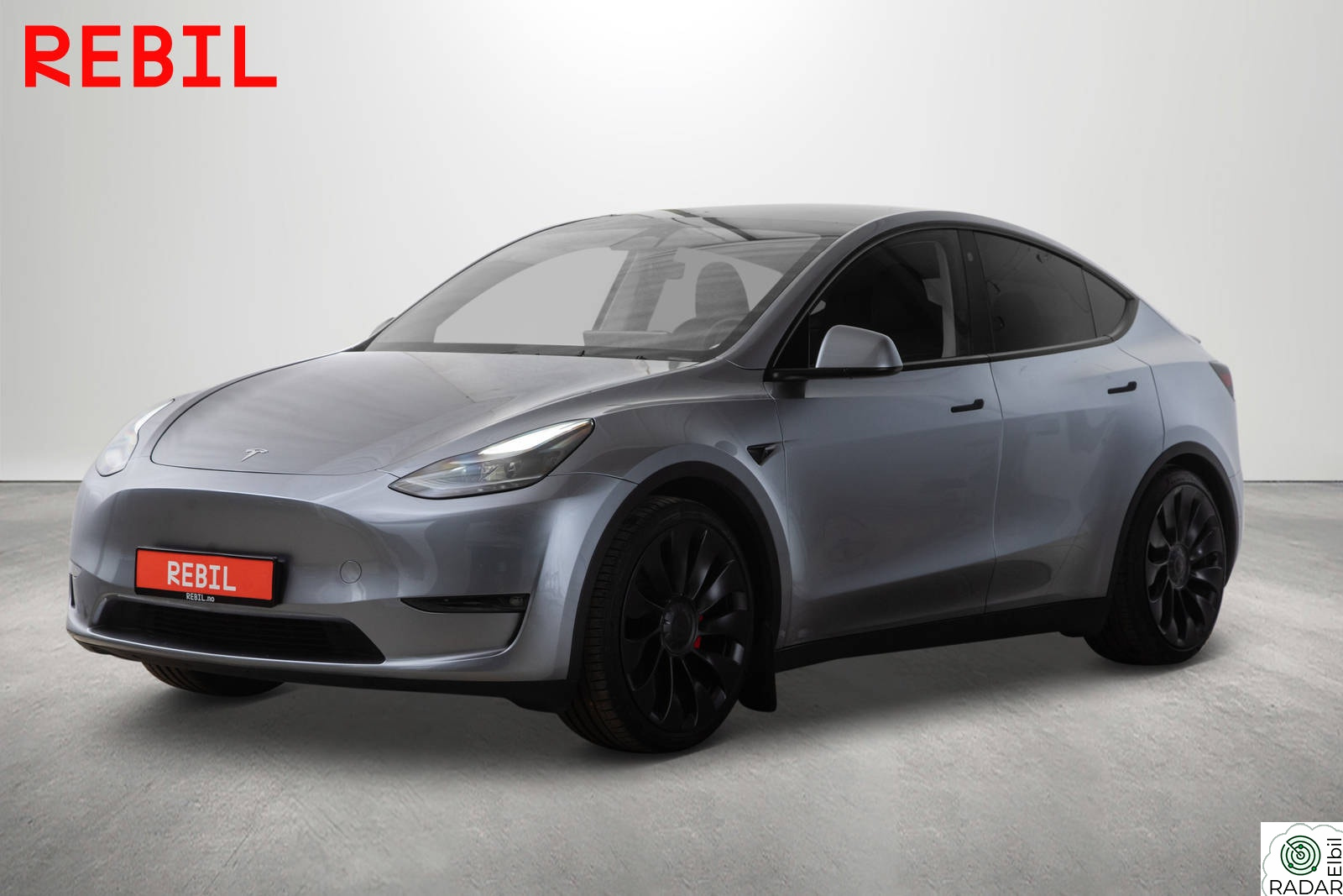 TESLA Model Y 514km/Performance/AWD/2xUber/Krok/MCU3/AP/Navi/R.kam