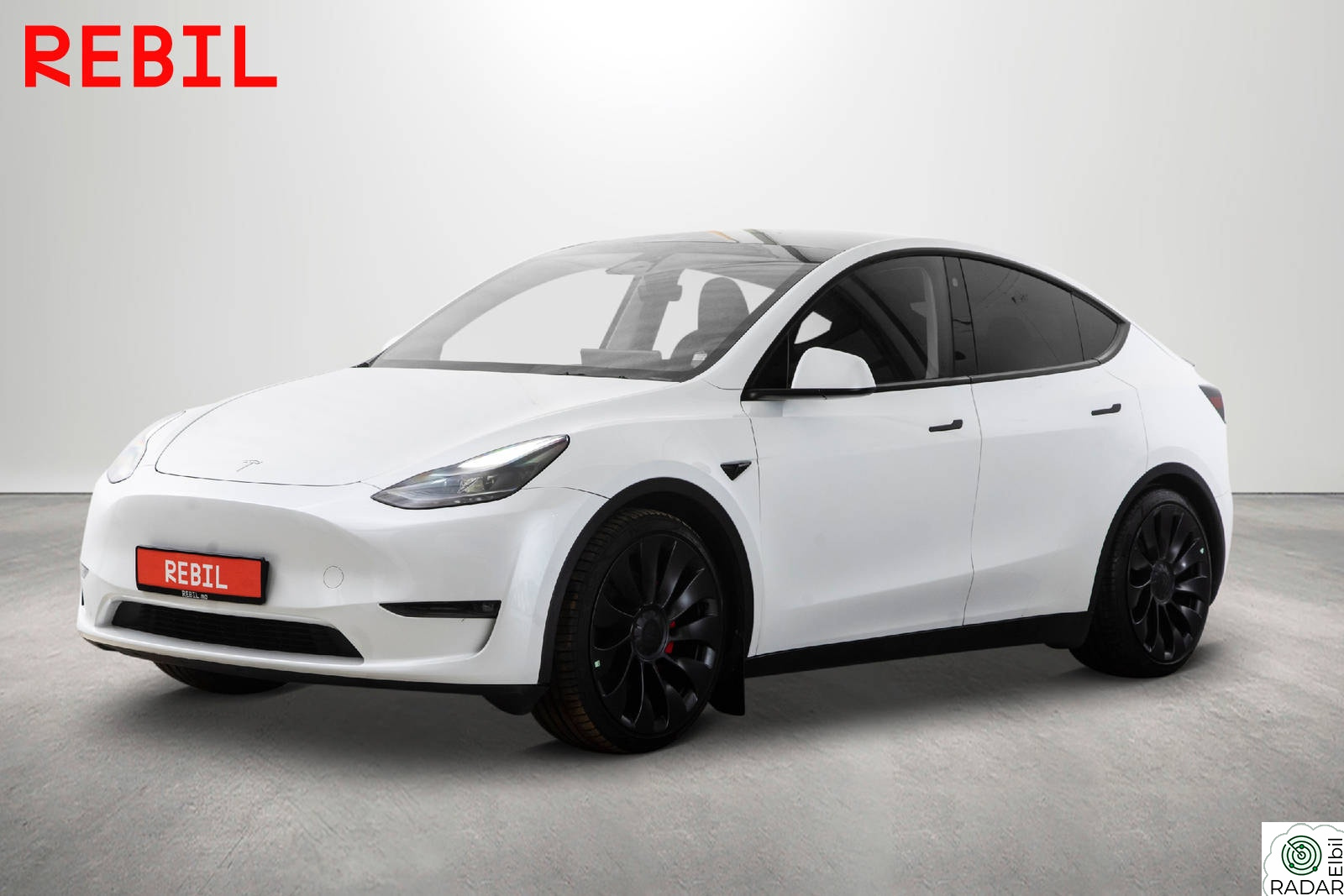 TESLA Model Y 514km/Performance/AWD/2xUber/MCU3/AP/Navi/R.kam/Krok