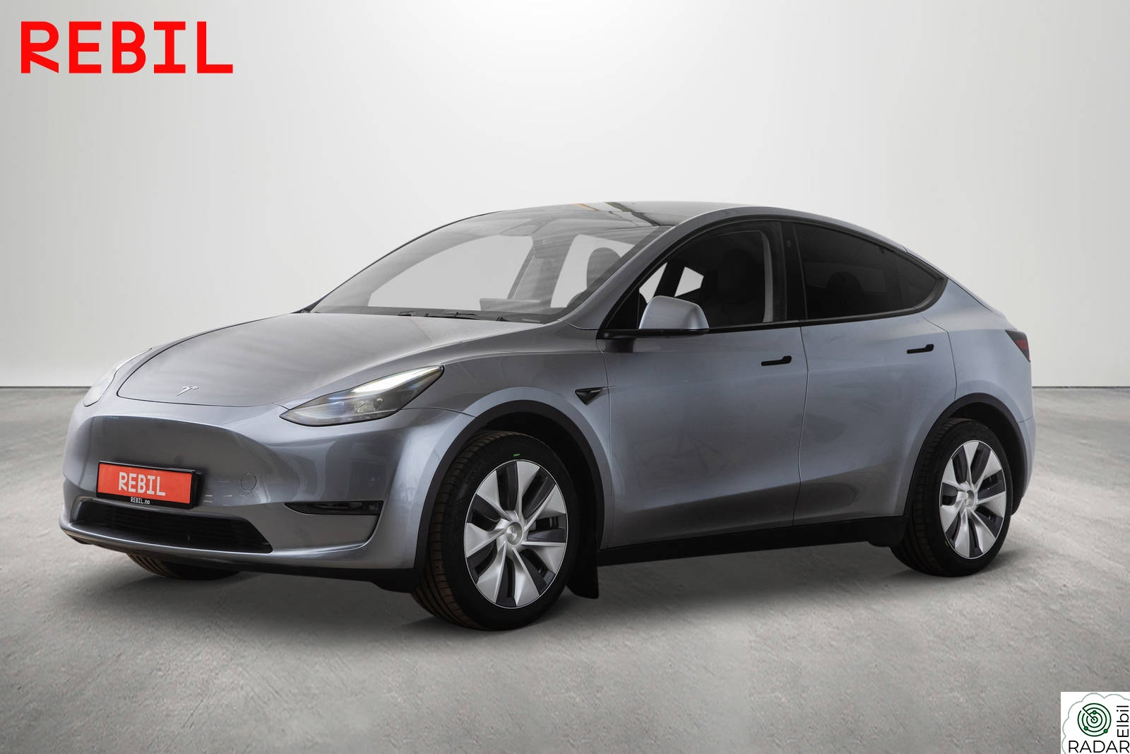 TESLA Model Y 533km(WLTP)/LR/AWD/Ryzen/Navi/Rkam/Pano/AP/V.pumpe/Krok