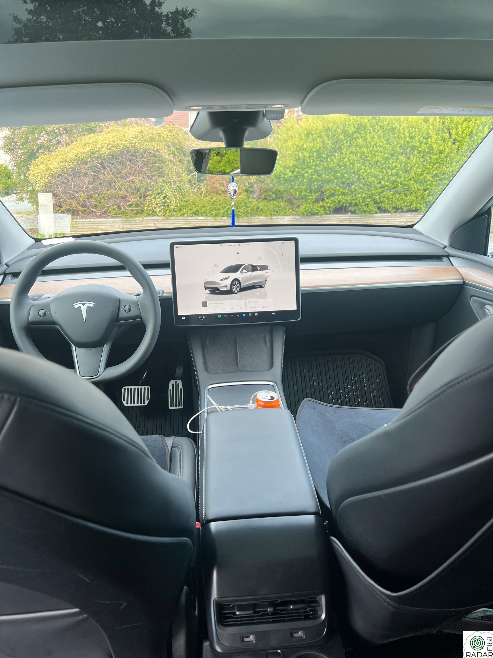 TESLA Model Y Firehjulsdrift LongRange Daul motor Hengerfeste