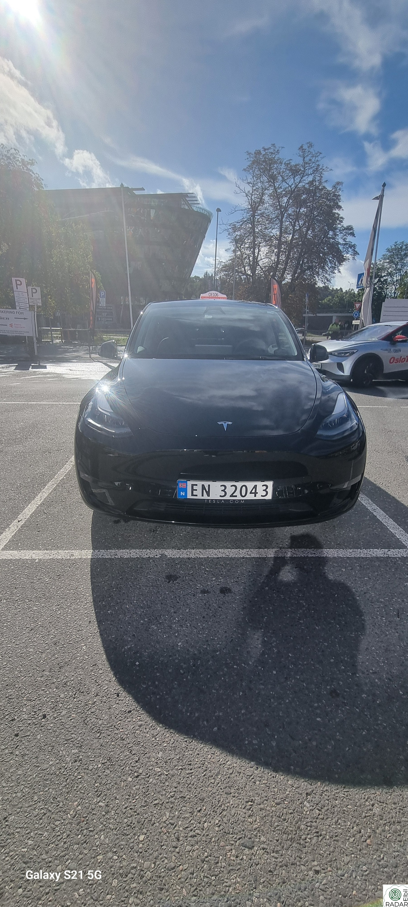 TESLA Model Y Performance AWD 4
