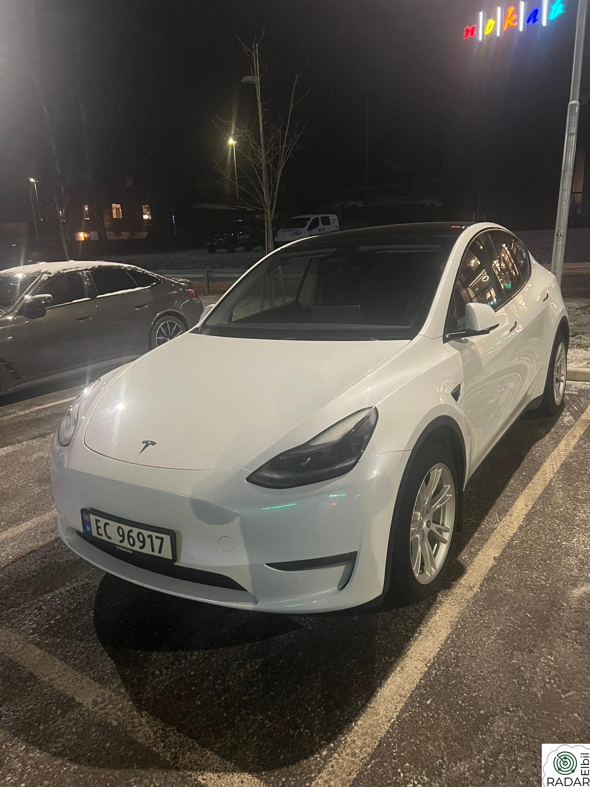 TESLA Model Y Long Range AWD