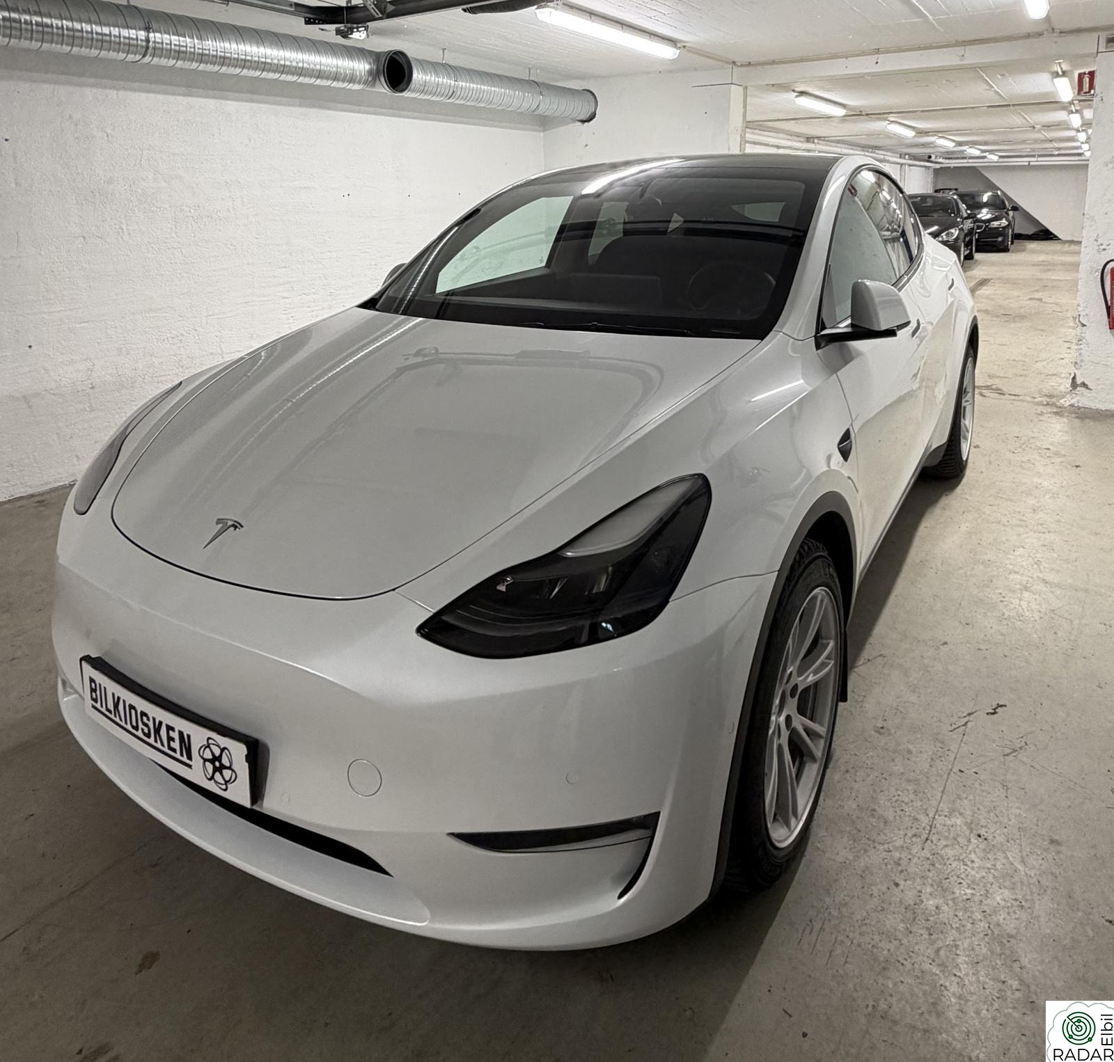 TESLA Model Y LR AWD 507KM / EU-09.27 / AP / Panotak / S+V ++