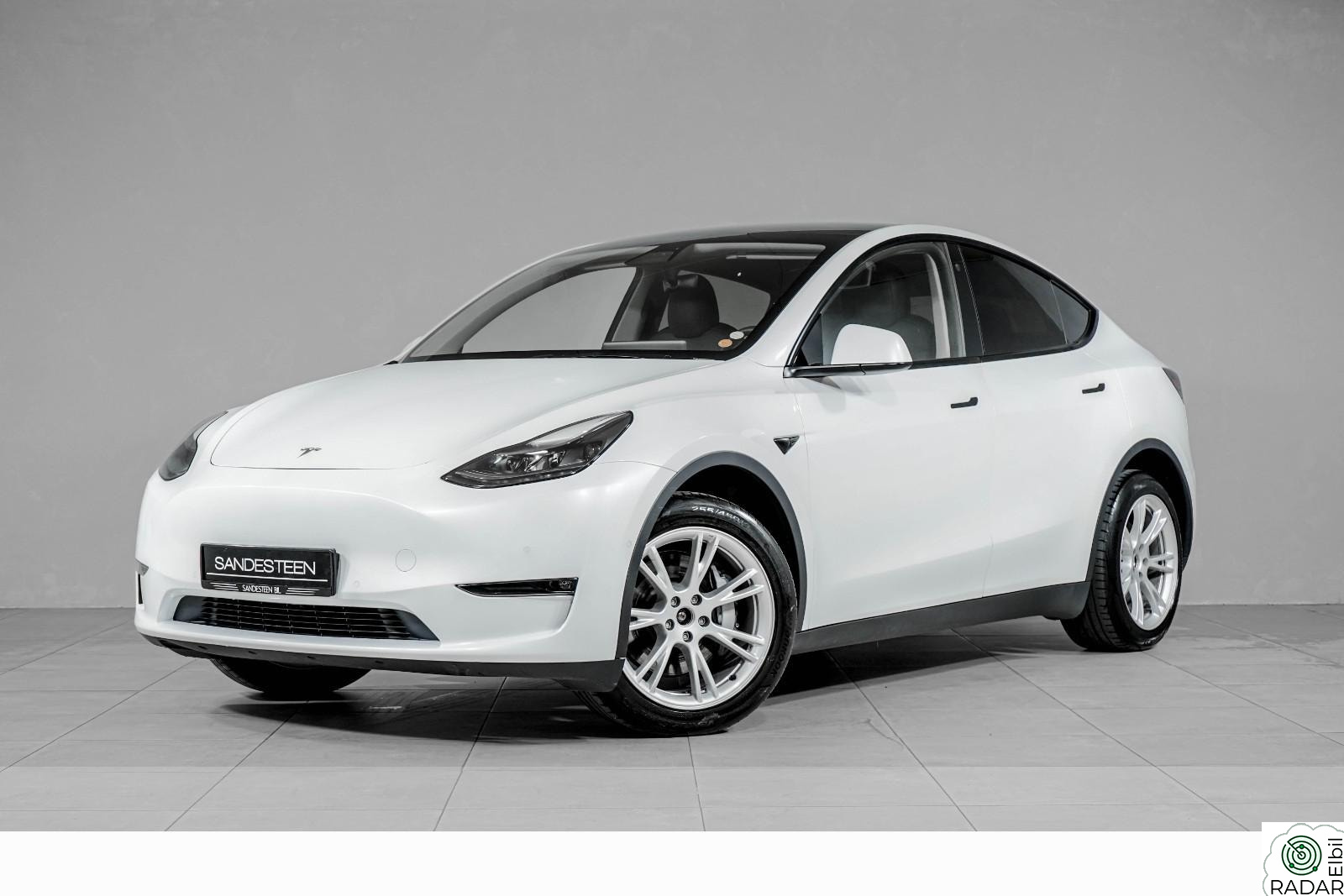TESLA Model Y 530KM/LONG RANGE/ELSETER/PANO/VINTER/AUTOPILOT/HENGER-F