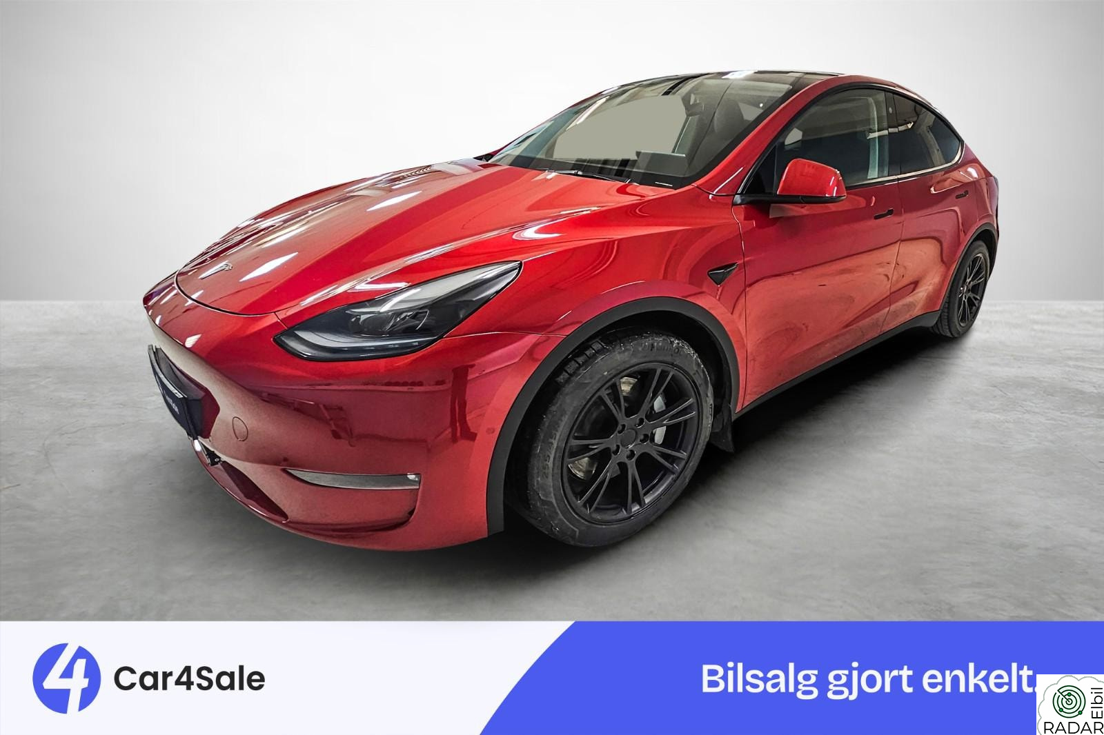 TESLA Model Y Long Range AWD / 507km / Premium / S+V / AP / 1-Eier ++