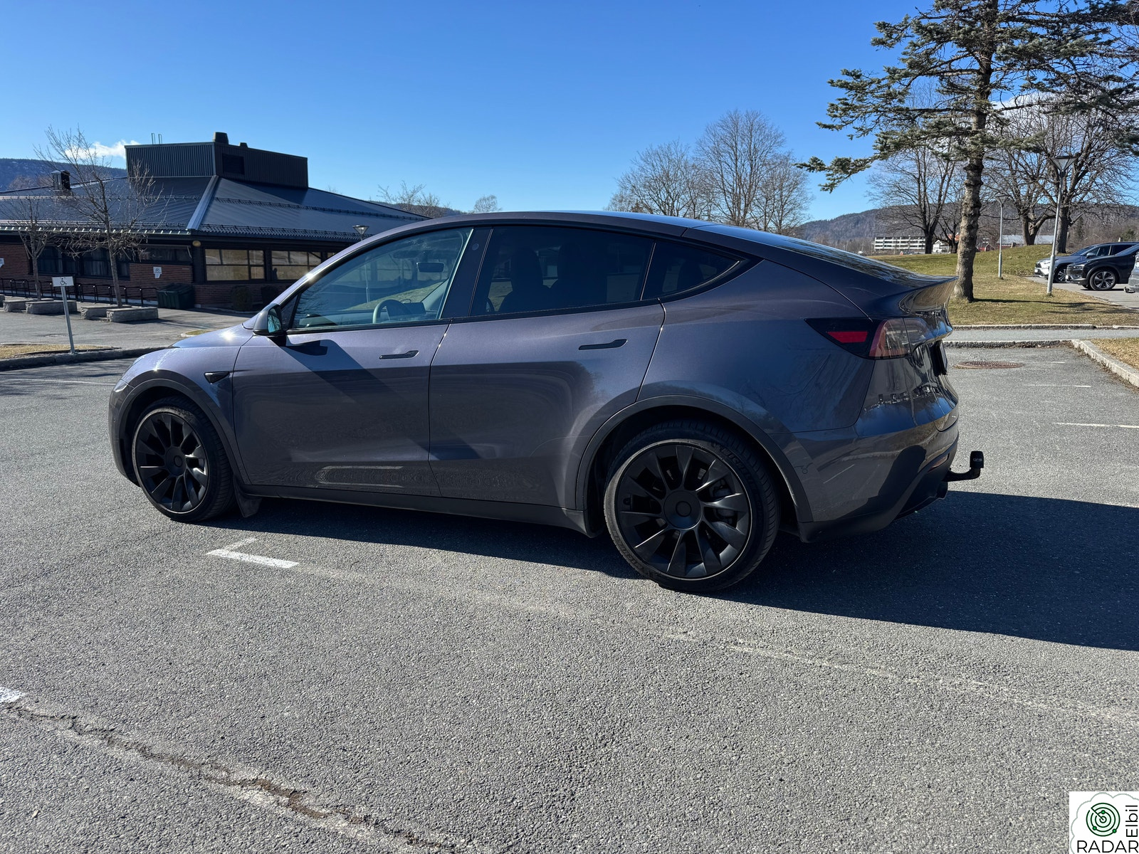 TESLA Model Y Long Range AWD