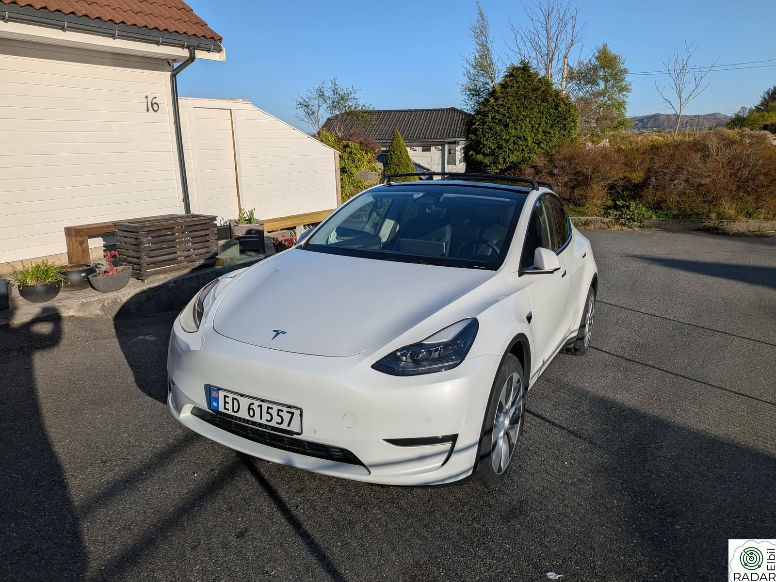 TESLA Model Y Long Range AWD
